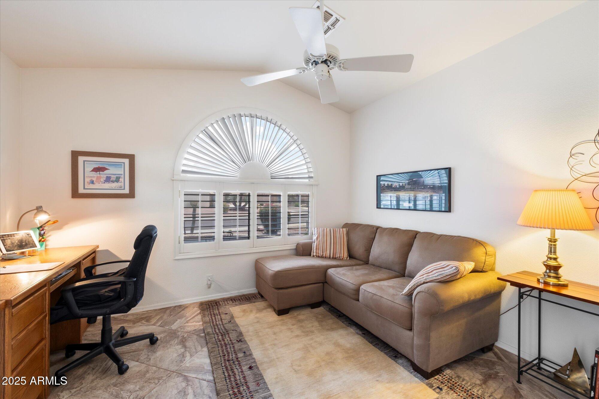 8546 W WESCOTT Drive