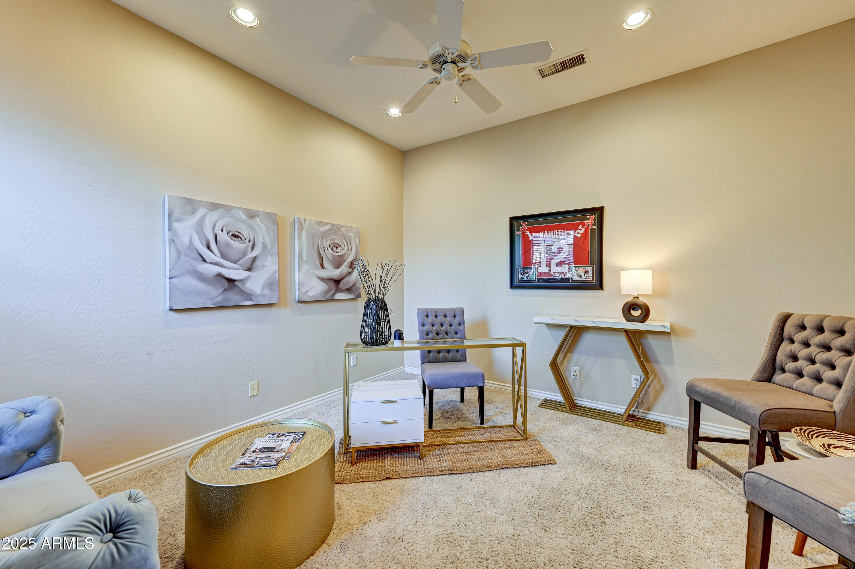 8905 E MOUNTAIN SPRING Road