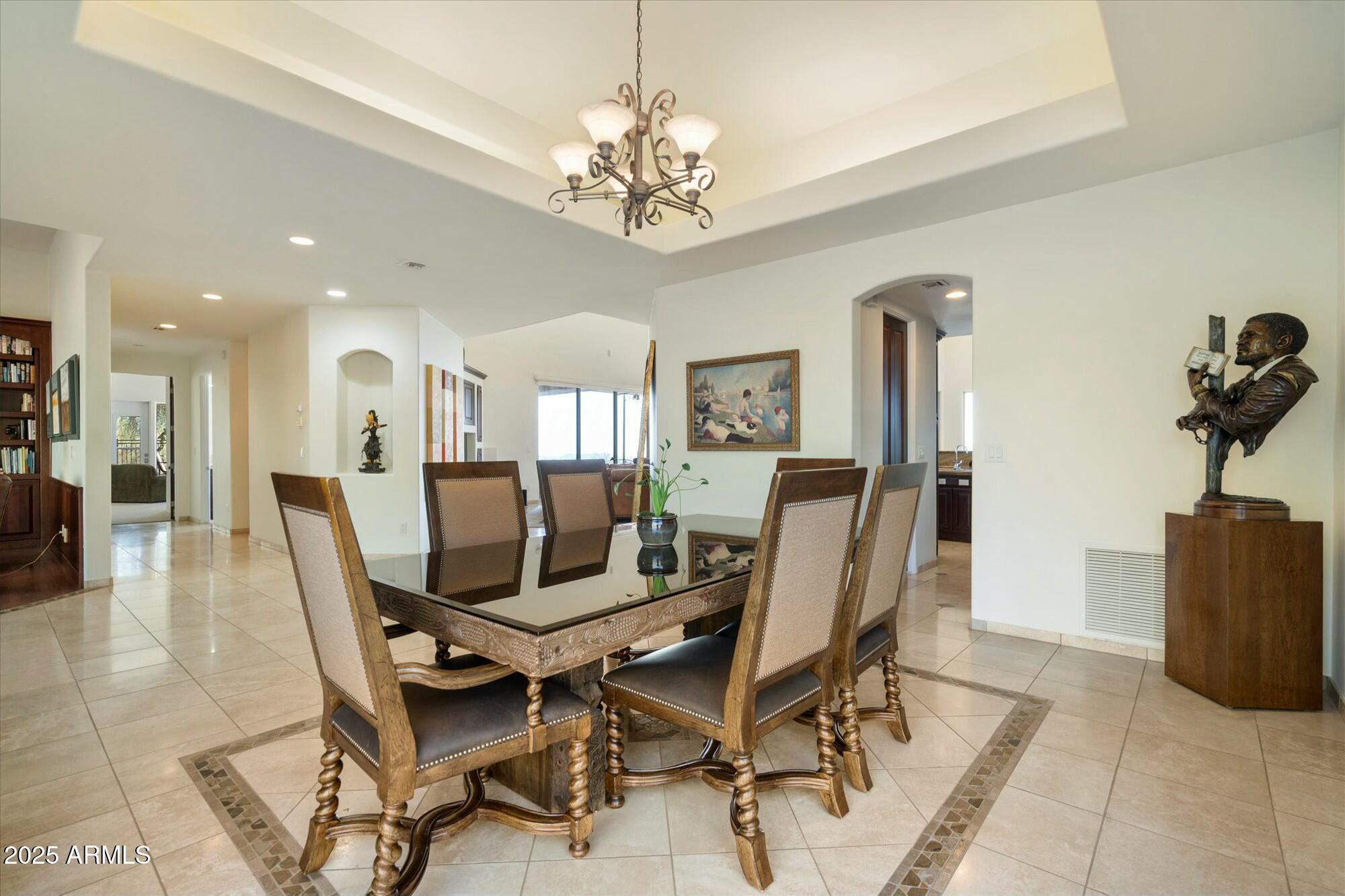 6407 E OLD PAINT Trail