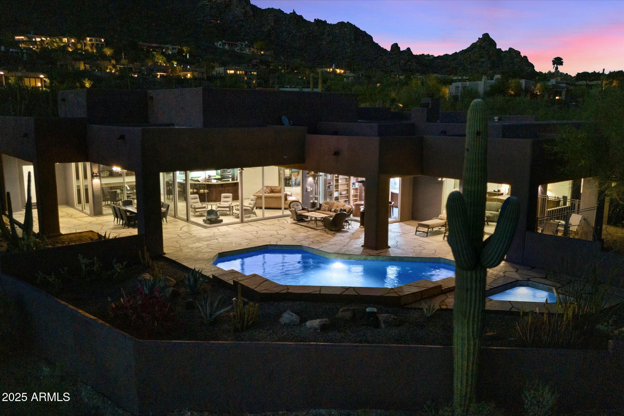 6407 E OLD PAINT Trail