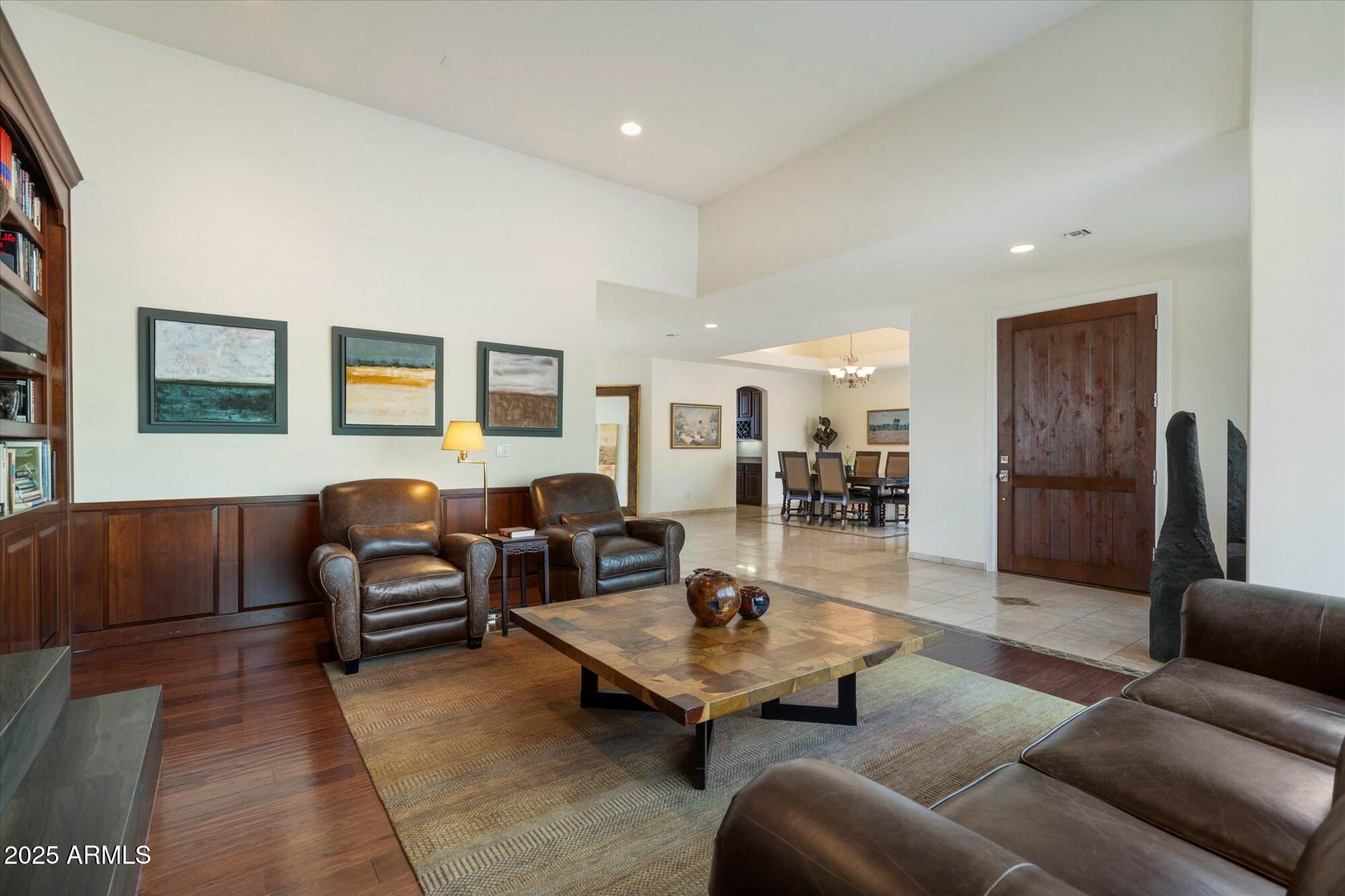 6407 E OLD PAINT Trail