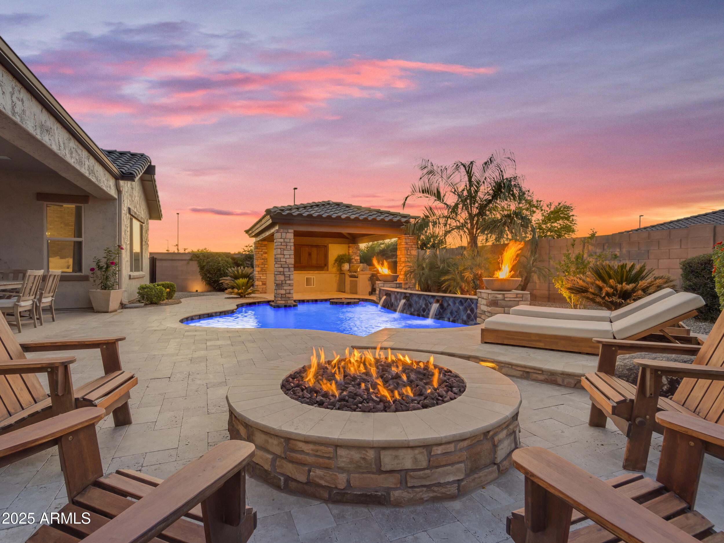 2826 E BELLFLOWER Drive