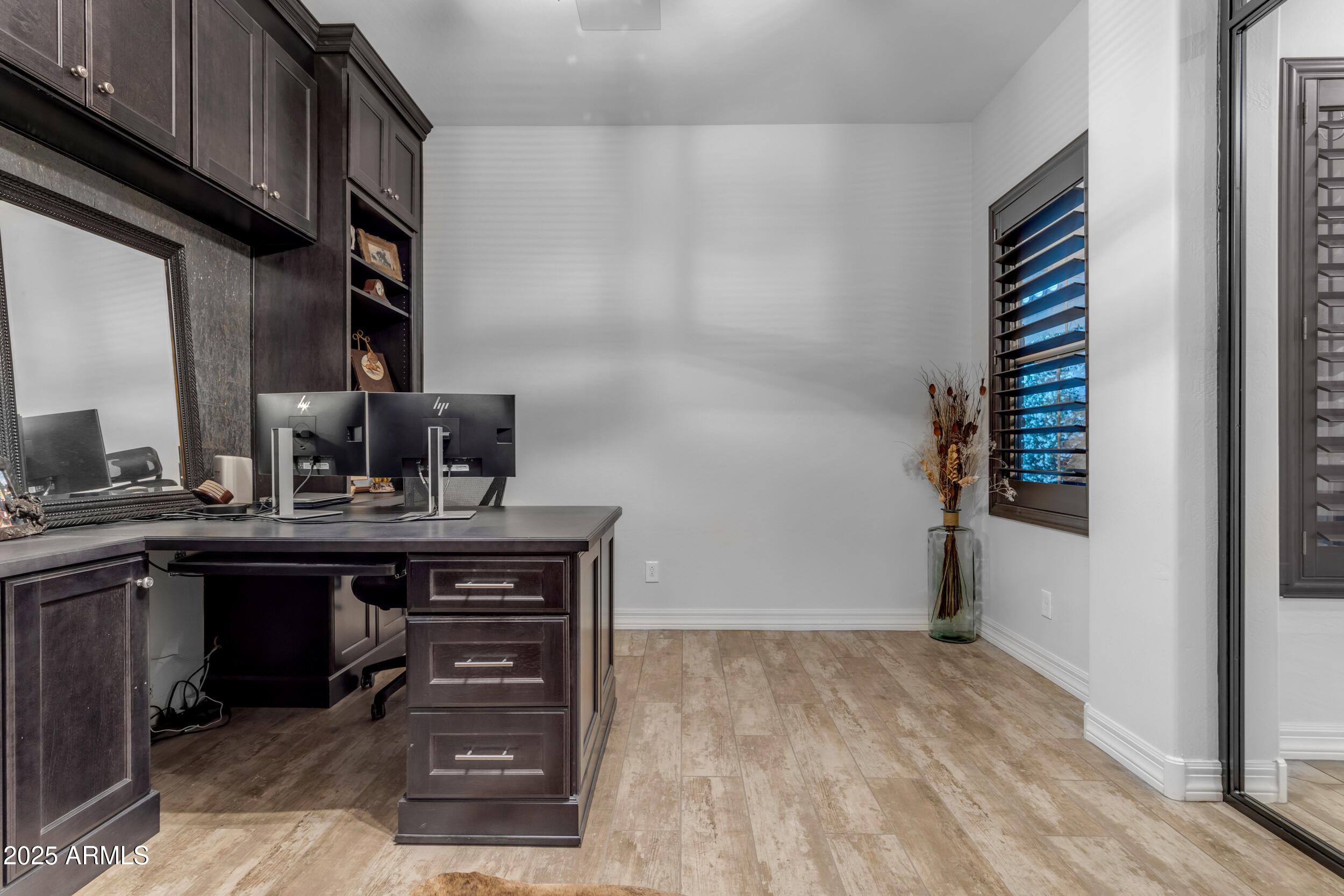 2826 E BELLFLOWER Drive