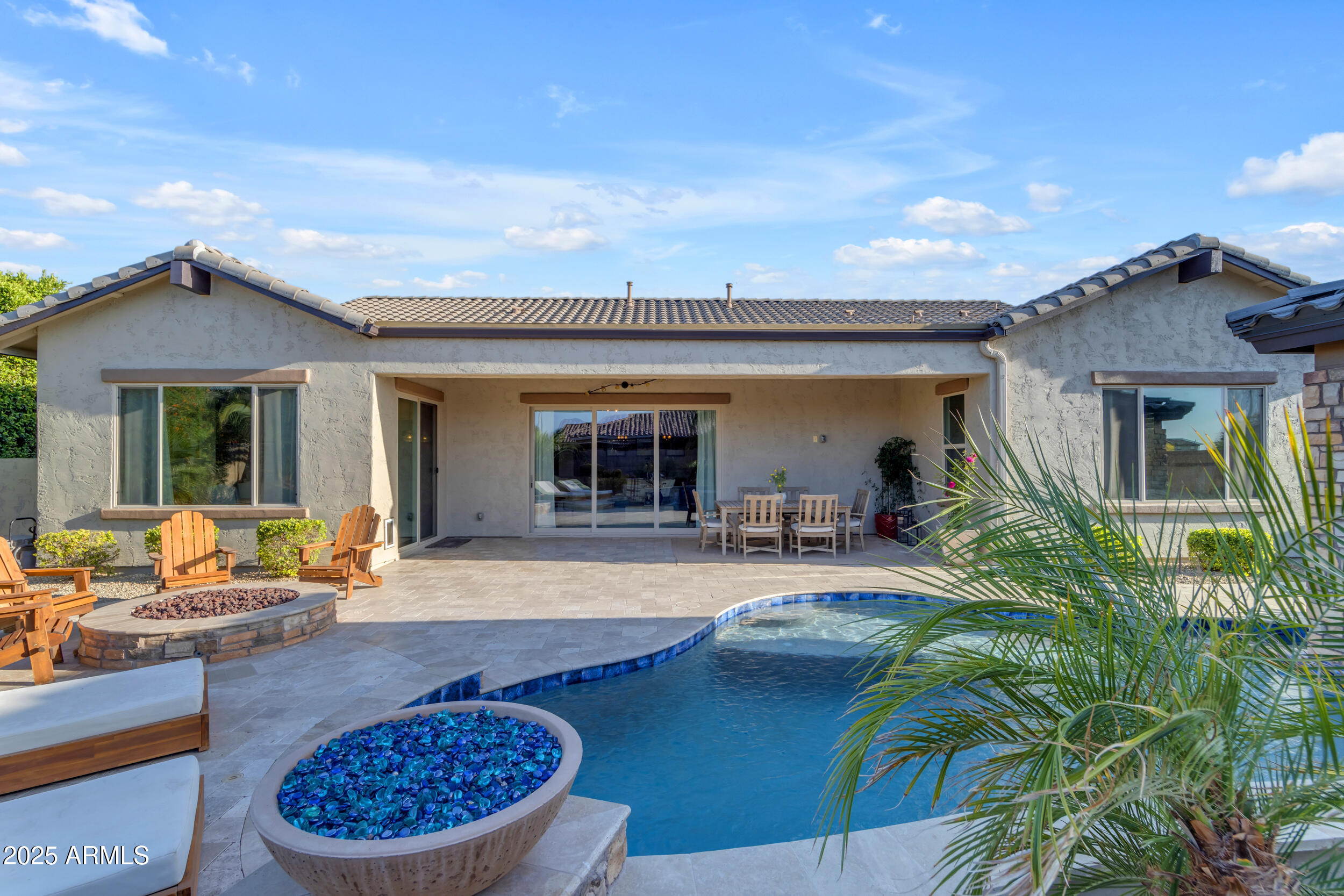 2826 E BELLFLOWER Drive