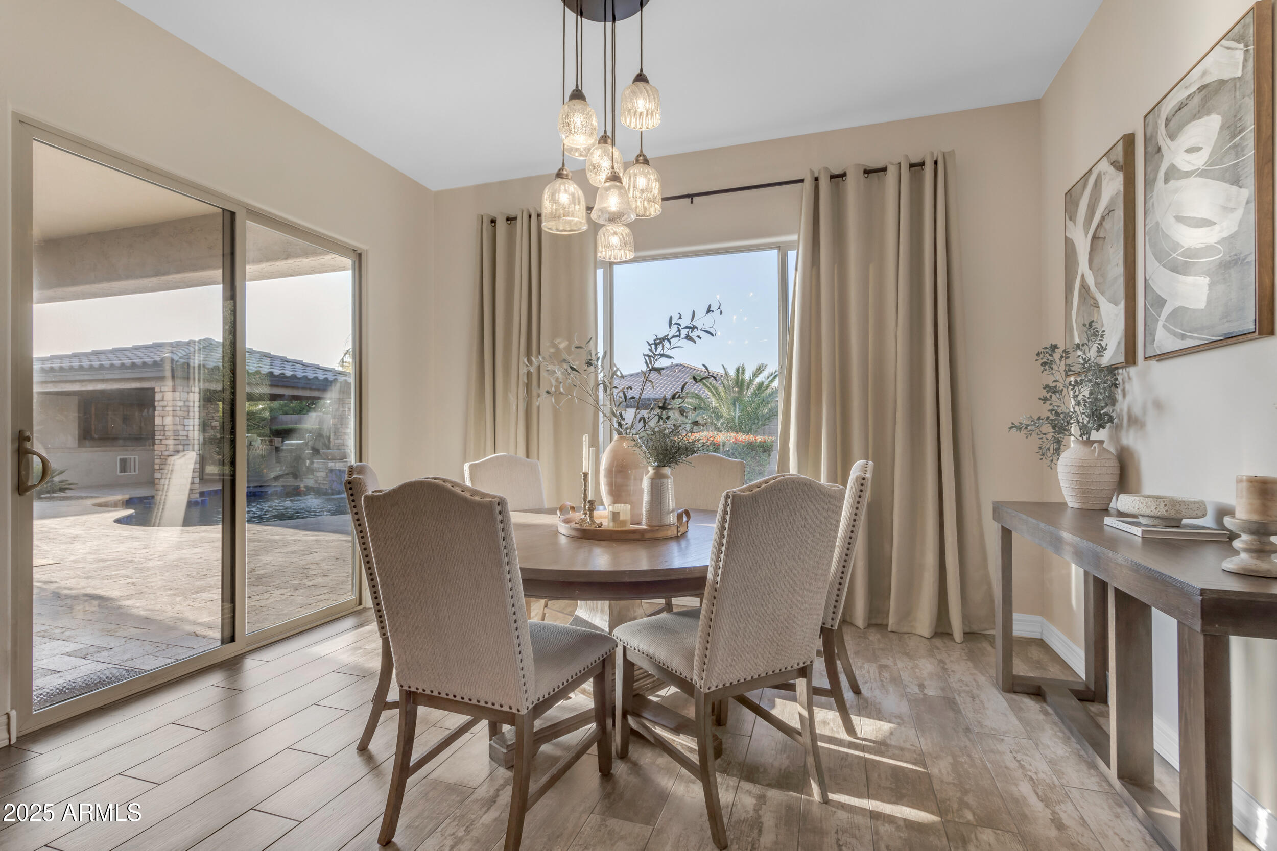 2826 E BELLFLOWER Drive