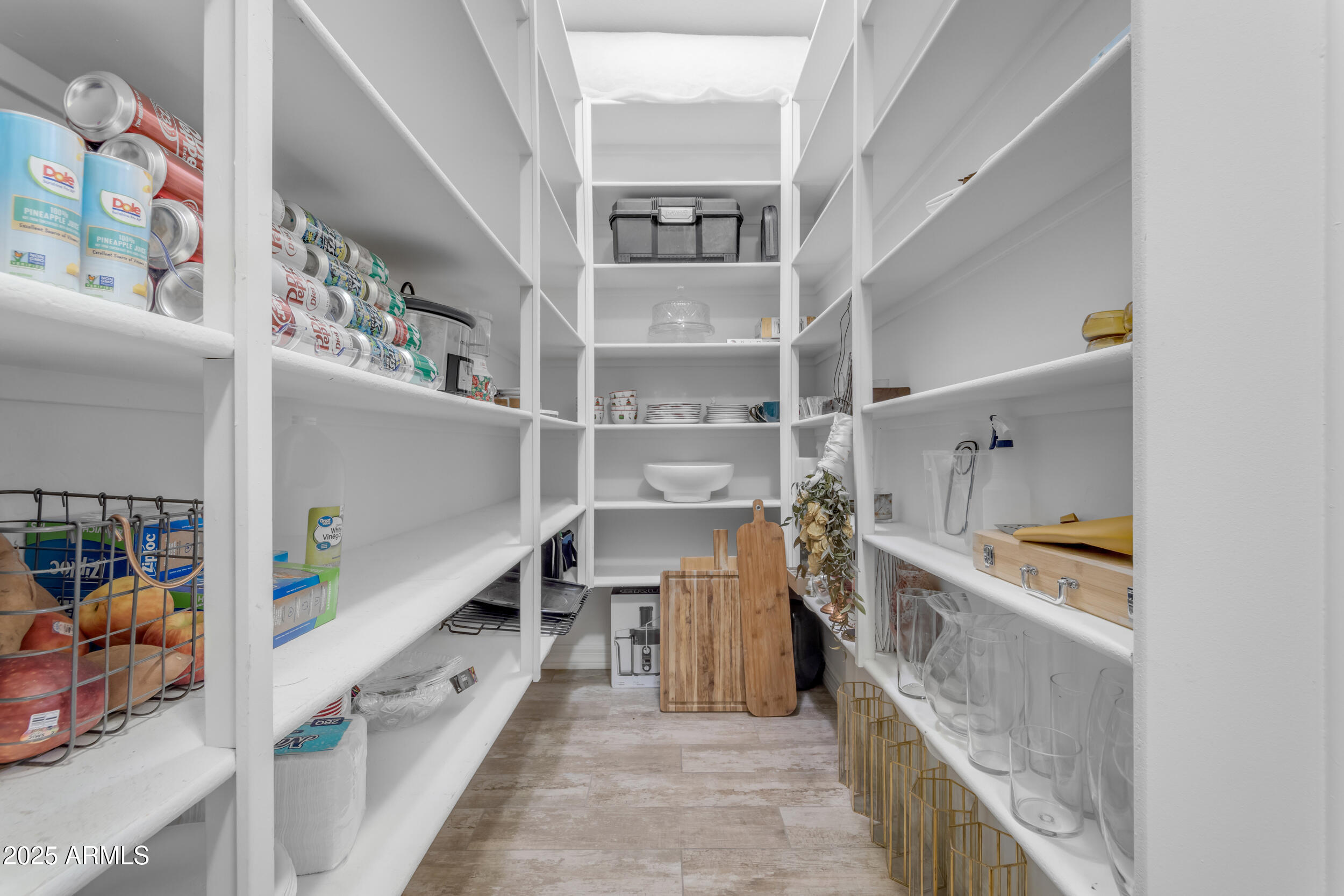 2826 E BELLFLOWER Drive