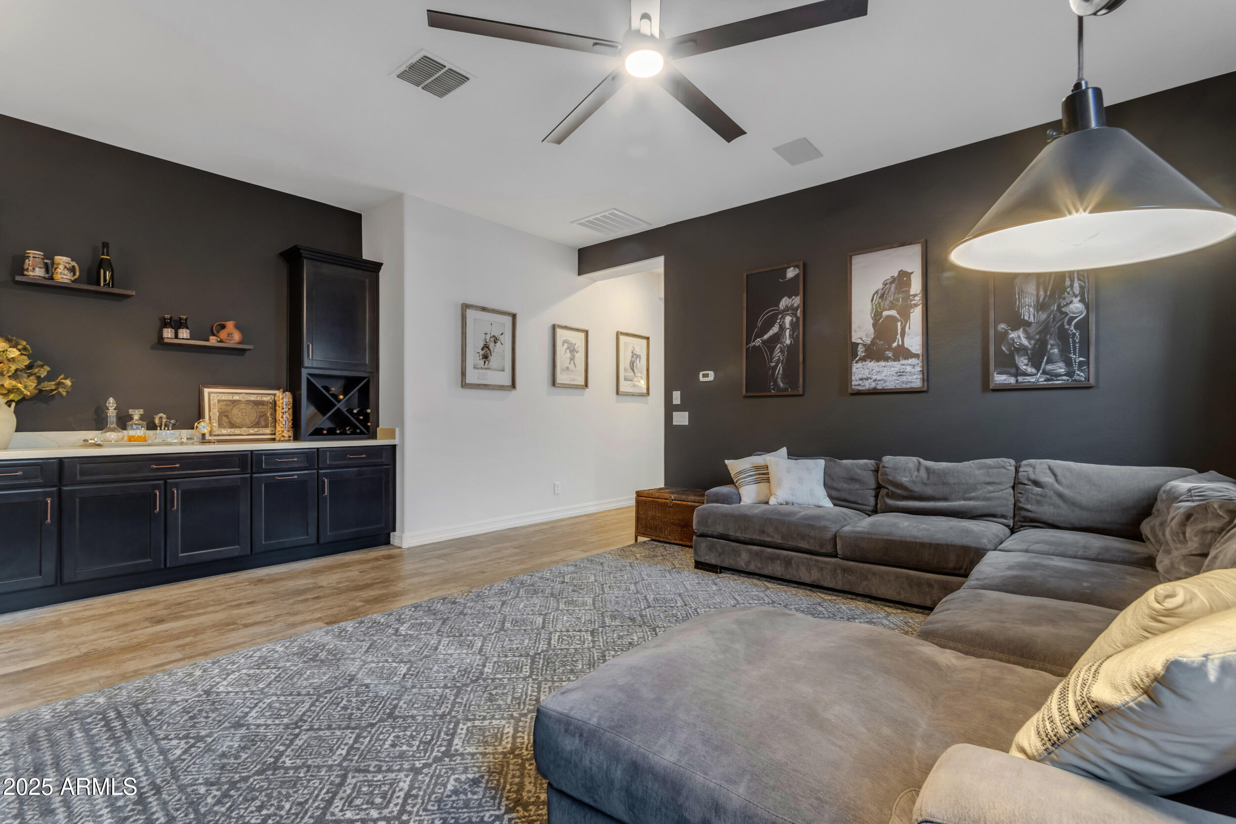 2826 E BELLFLOWER Drive