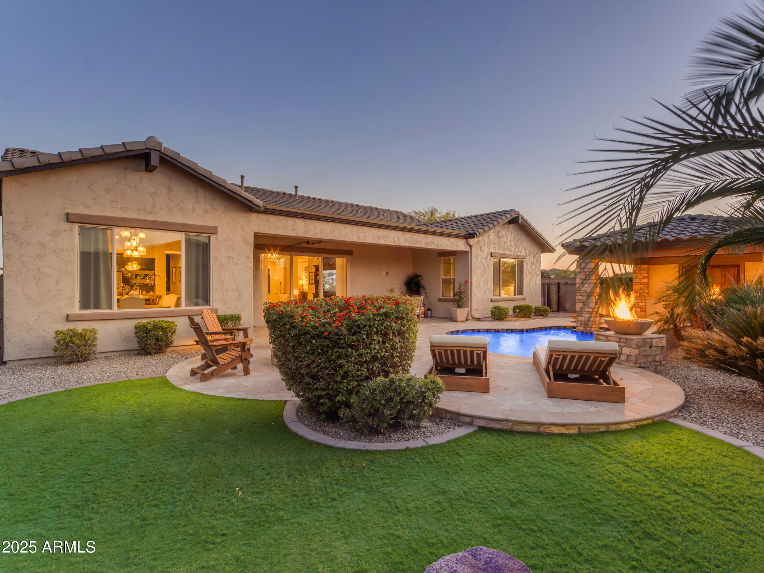 2826 E BELLFLOWER Drive