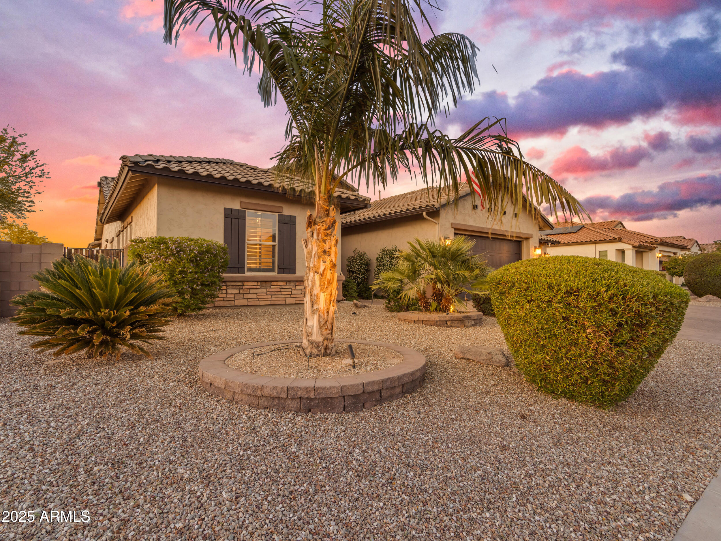 2826 E BELLFLOWER Drive