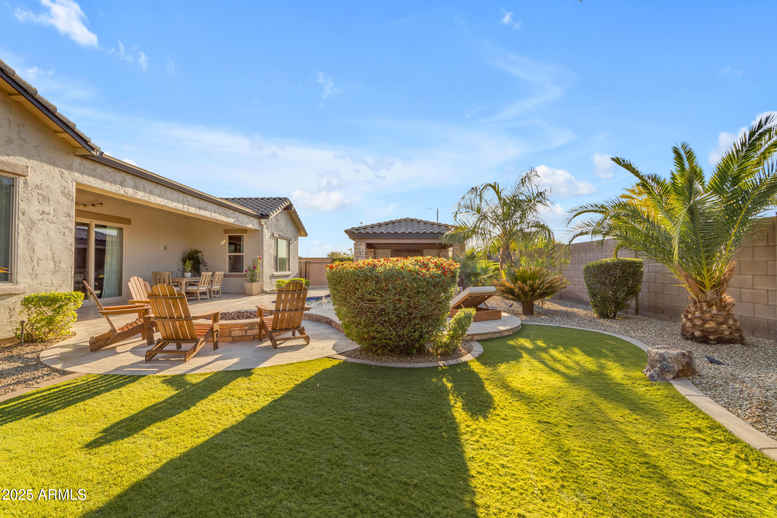 2826 E BELLFLOWER Drive