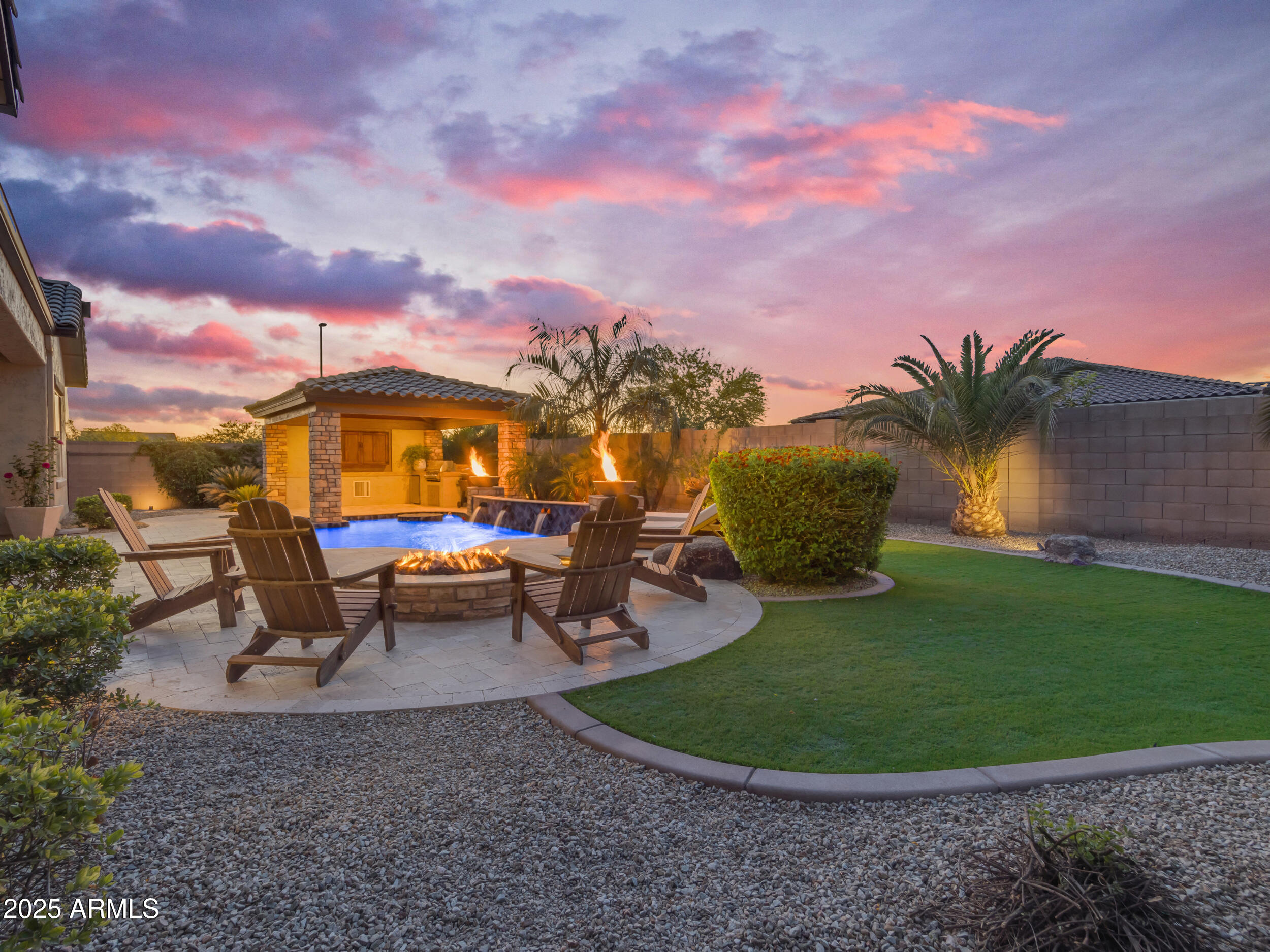 2826 E BELLFLOWER Drive