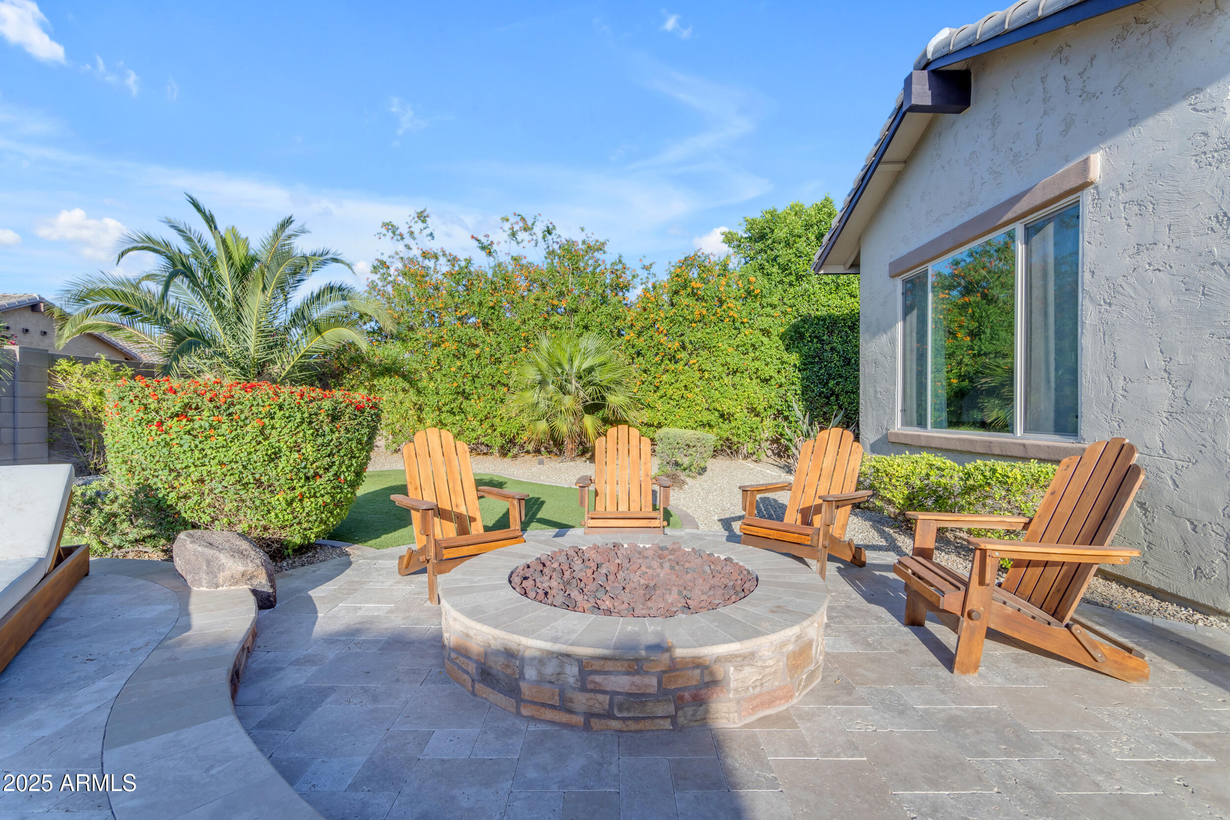 2826 E BELLFLOWER Drive