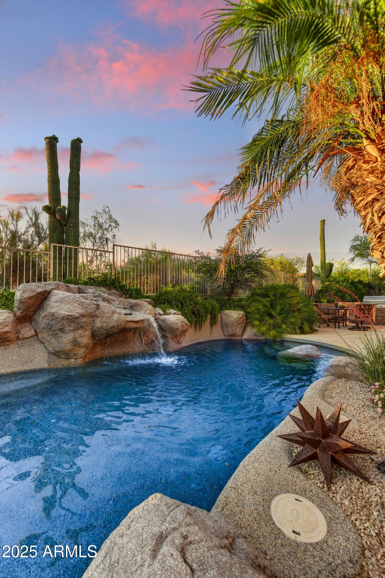 9534 E MONUMENT Drive