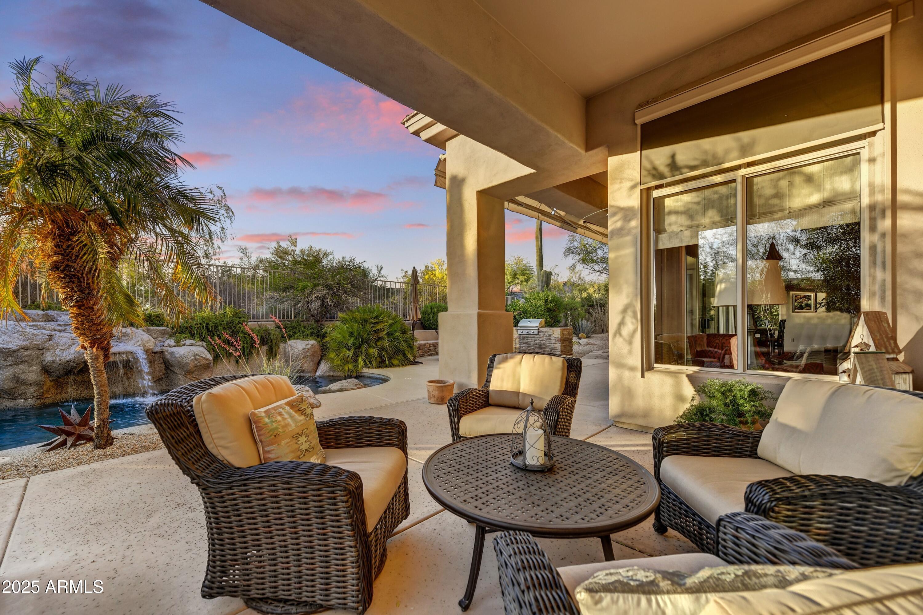 9534 E MONUMENT Drive