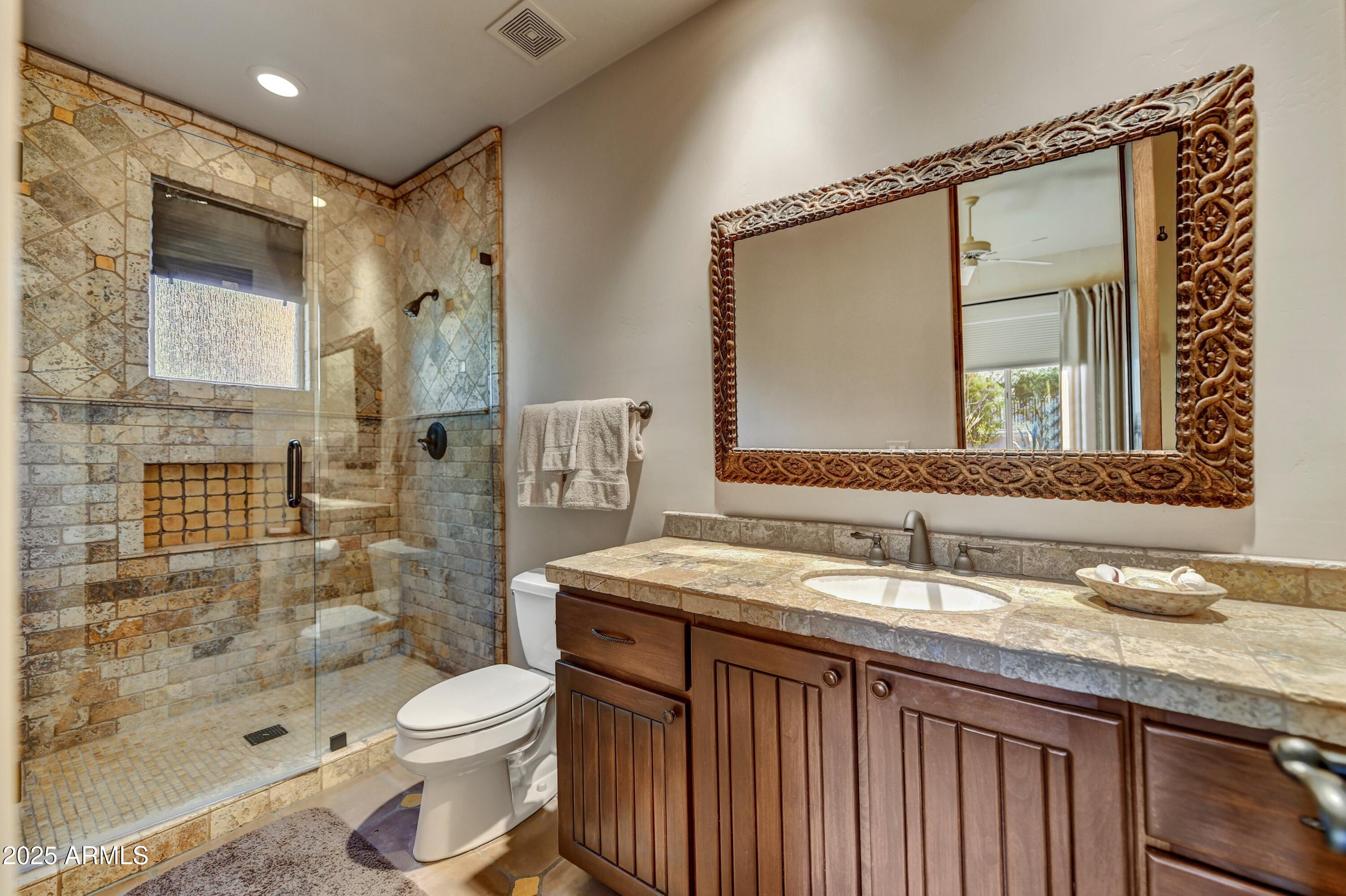 9534 E MONUMENT Drive