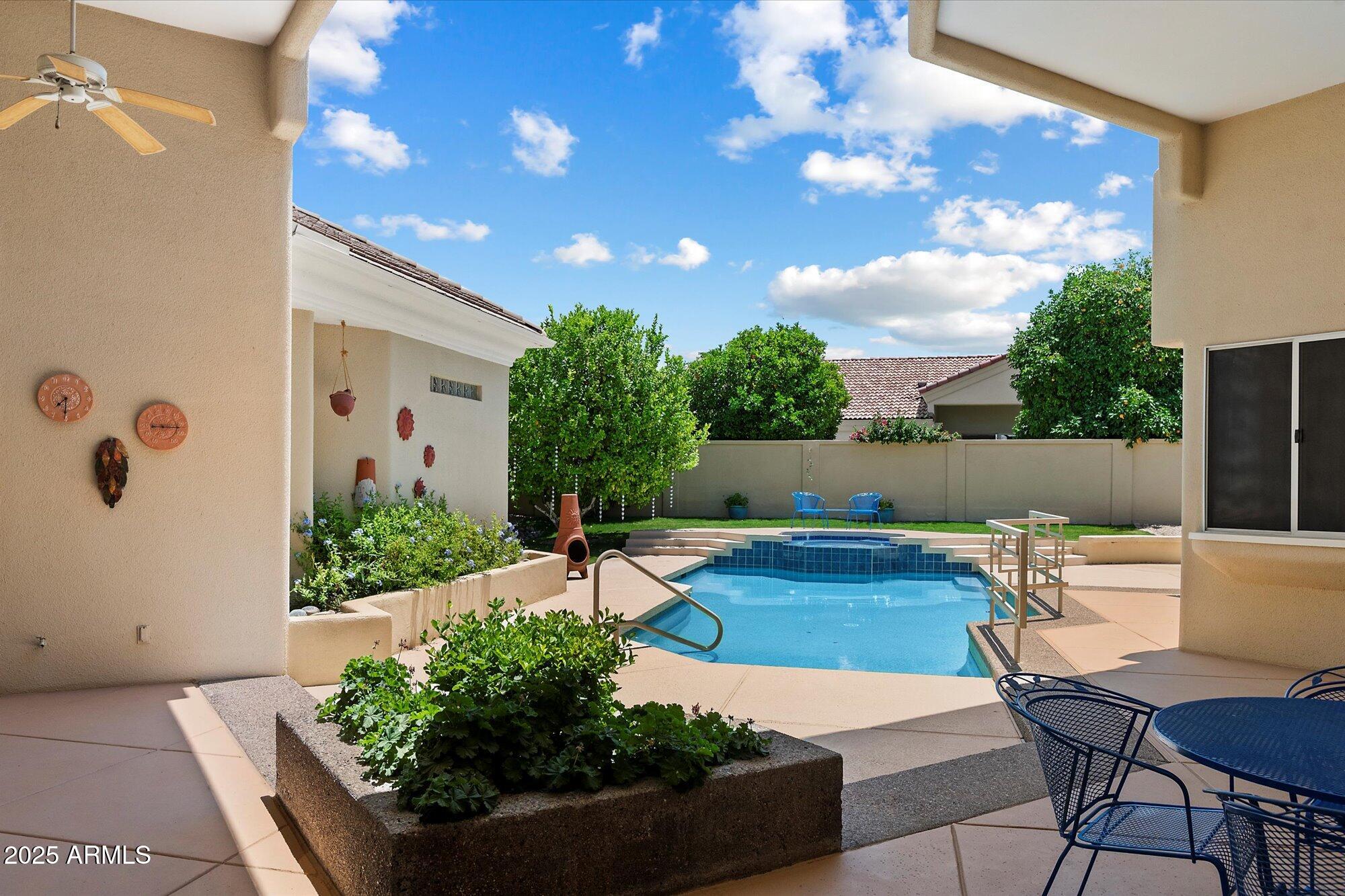 11403 E CARON Street