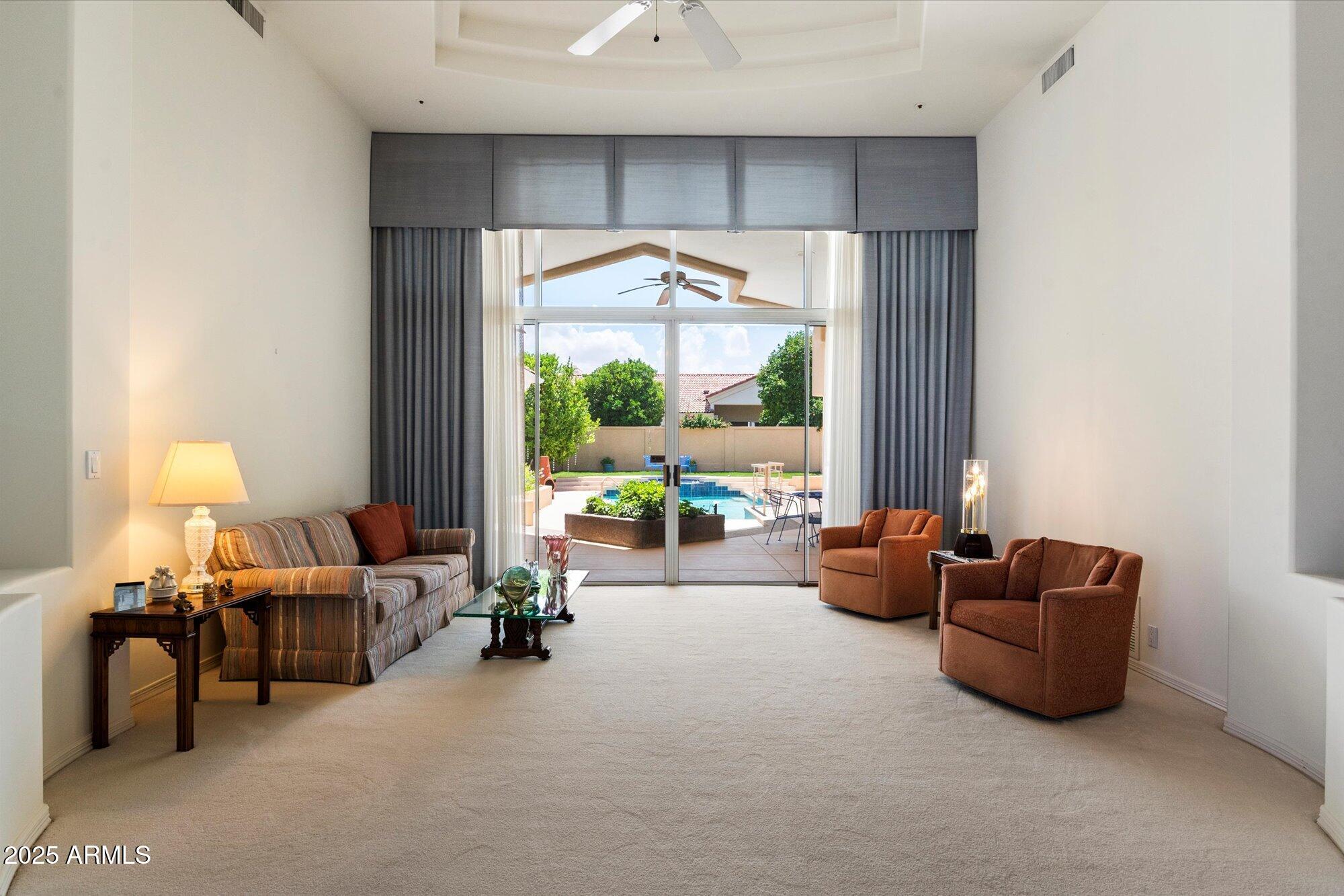 11403 E CARON Street