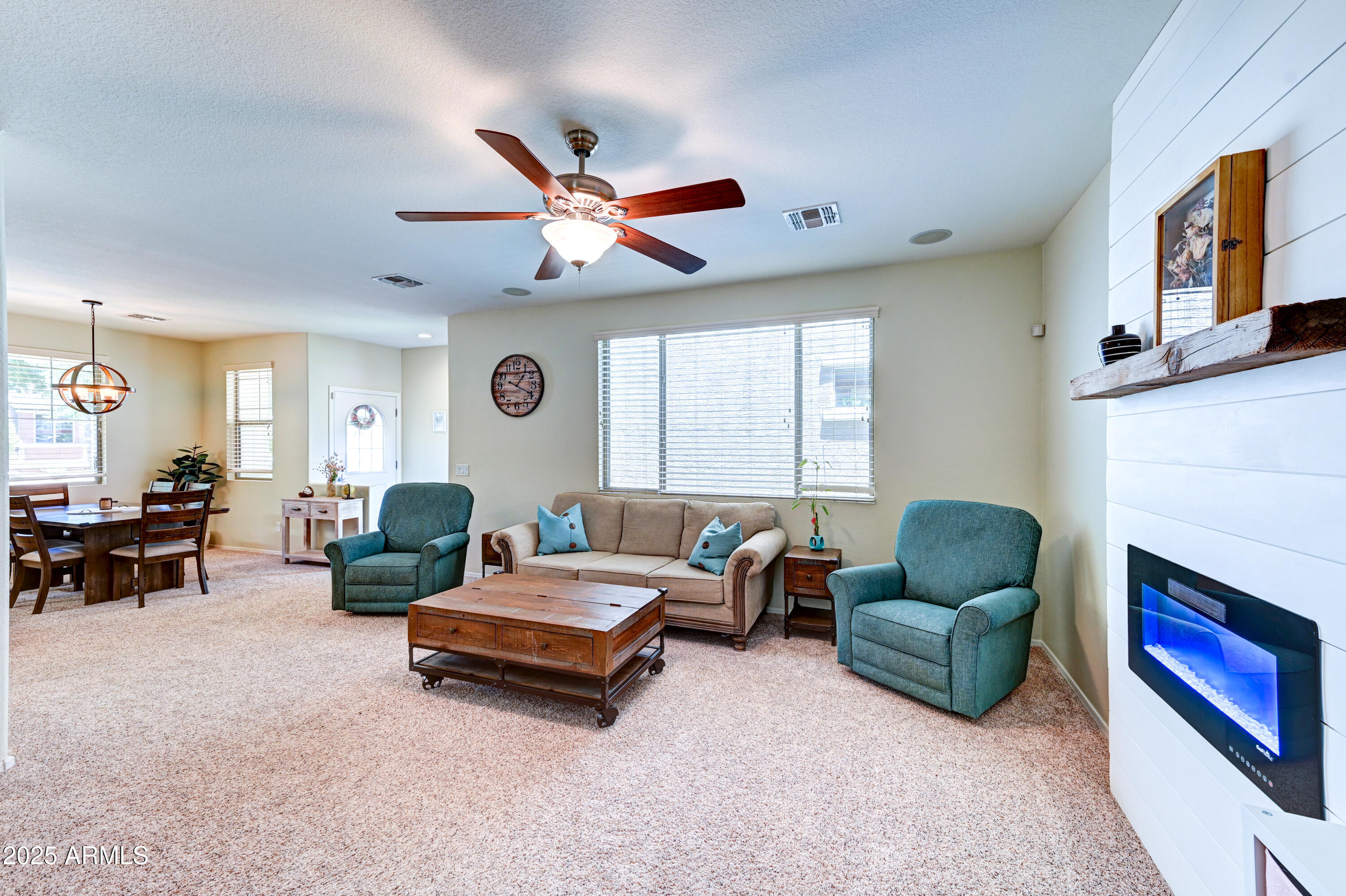 4379 E ROSEMONTE Drive