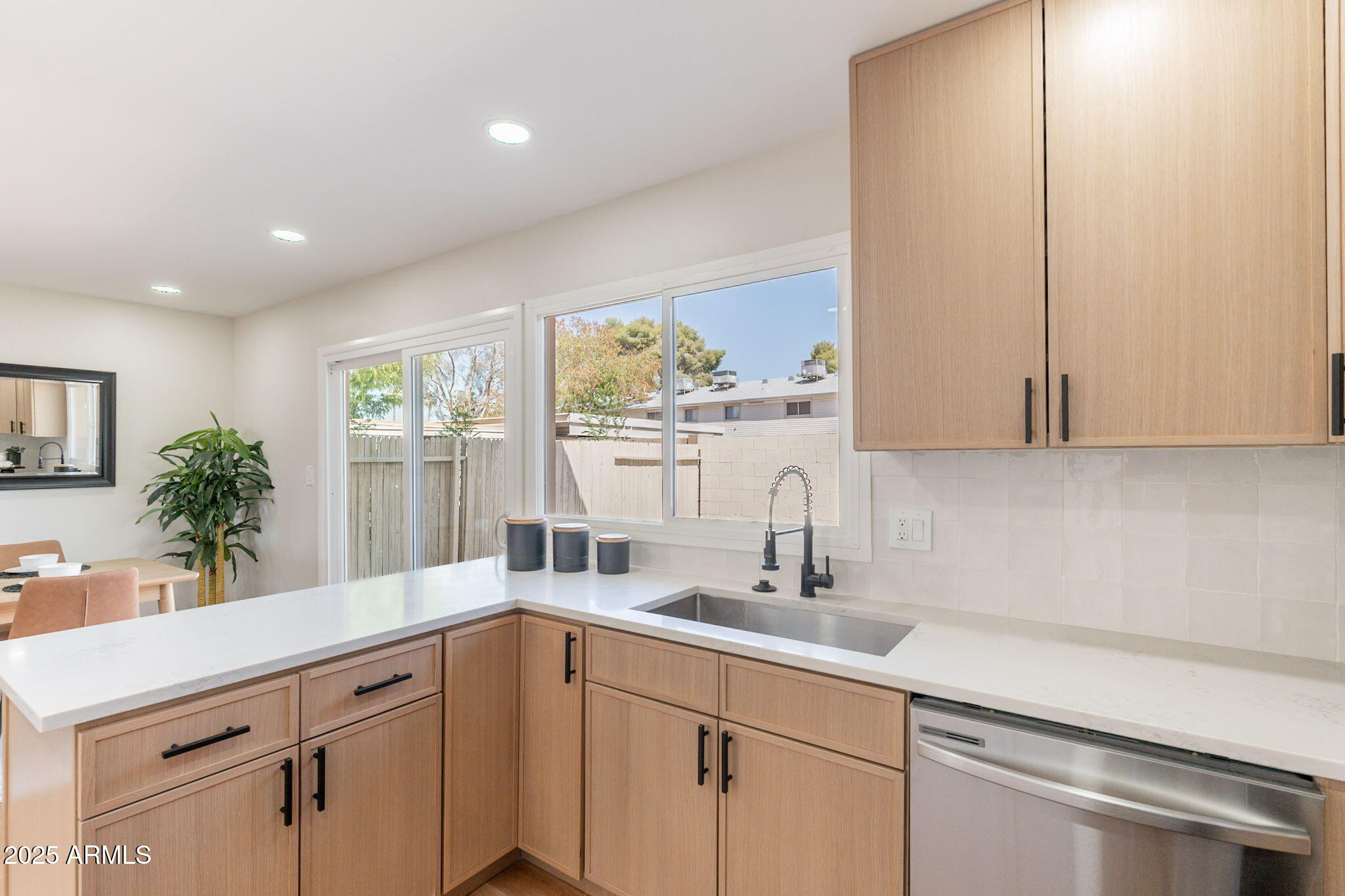 1061 E FREMONT Drive