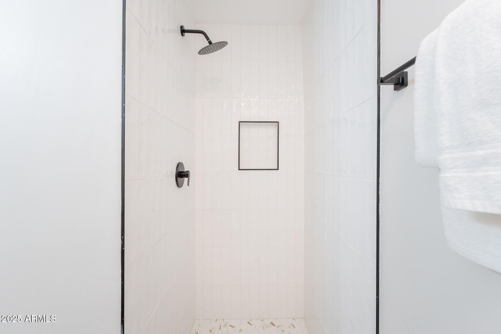 1061 E FREMONT Drive