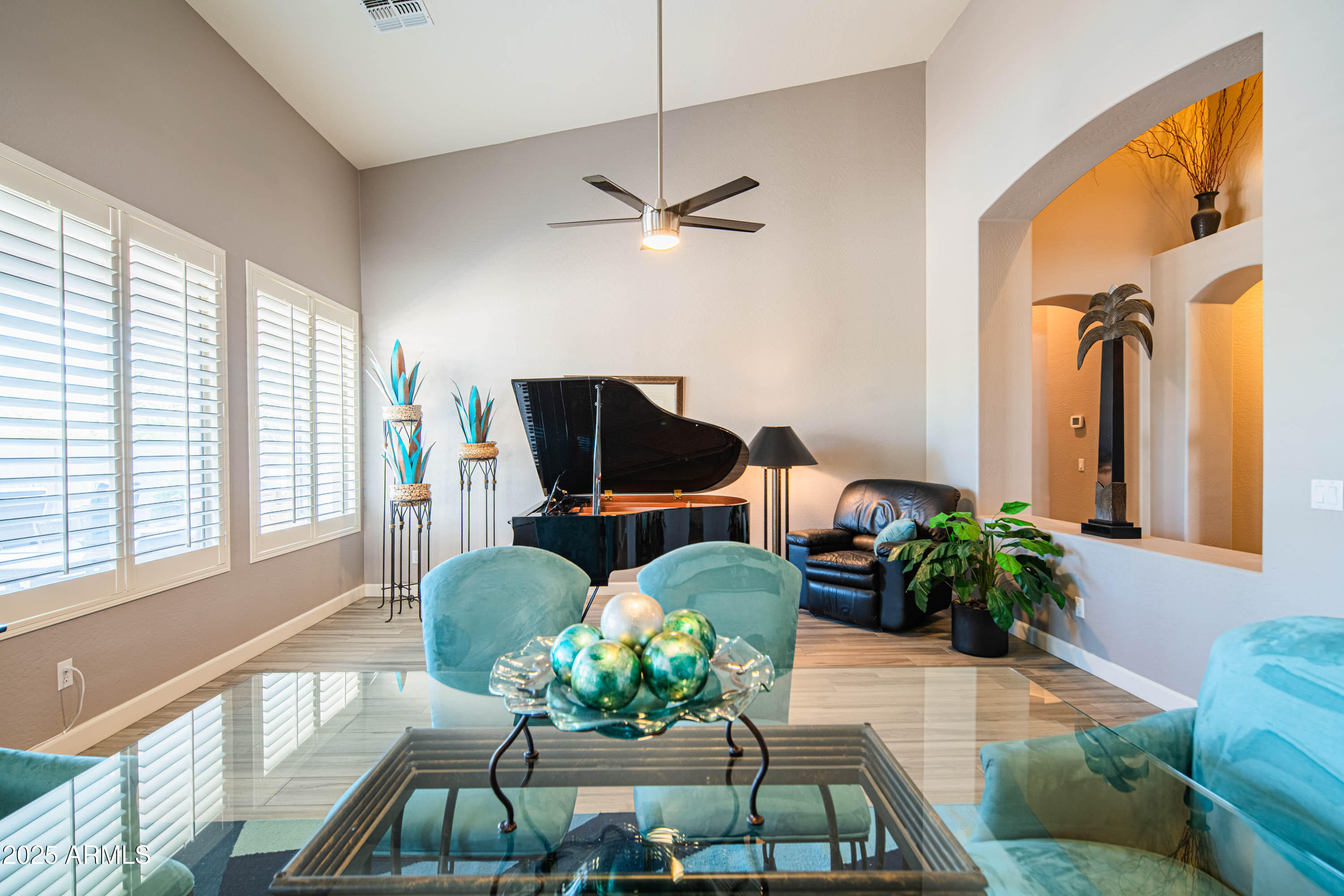 5401 E LONESOME Trail