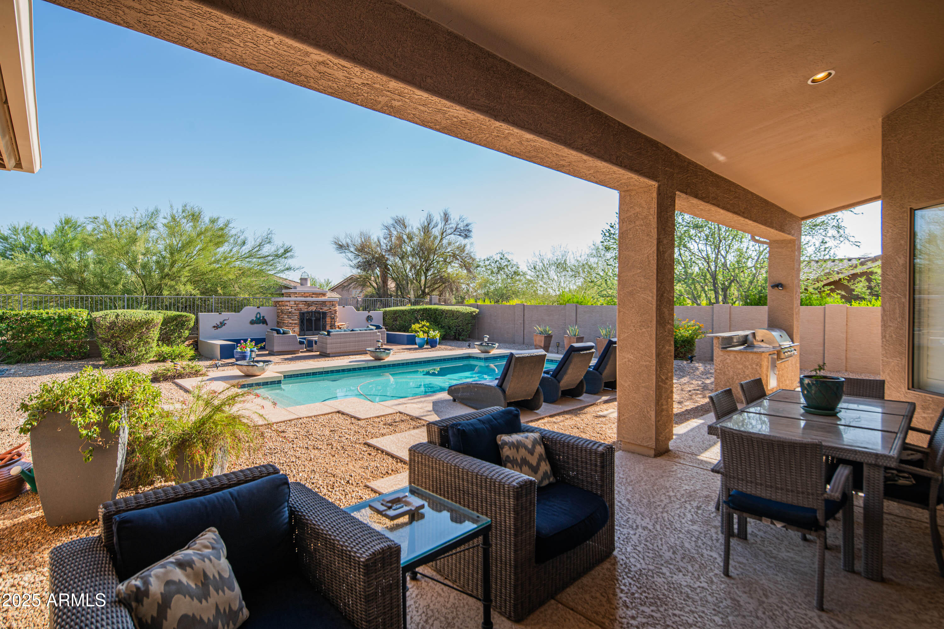 5401 E LONESOME Trail