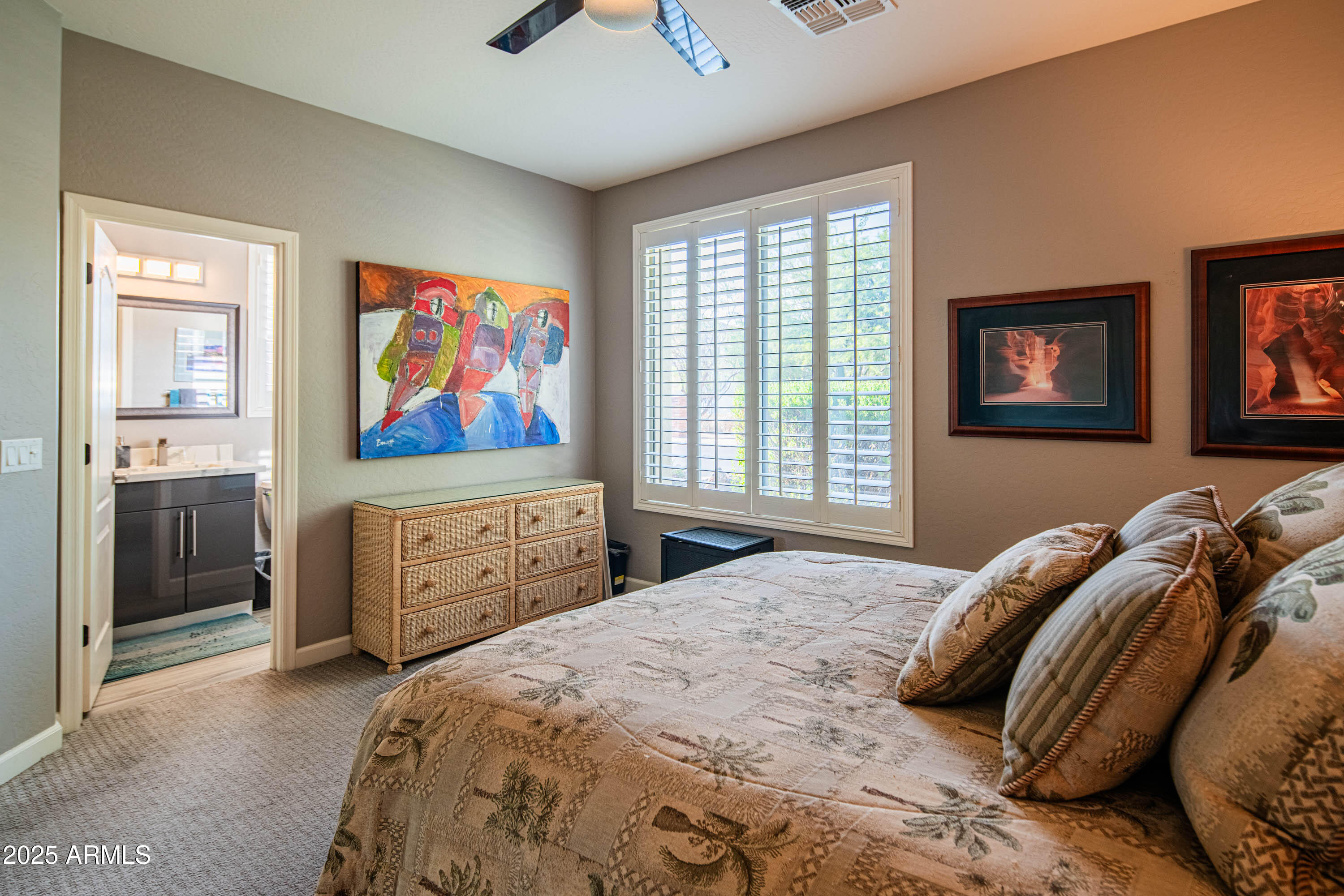 5401 E LONESOME Trail