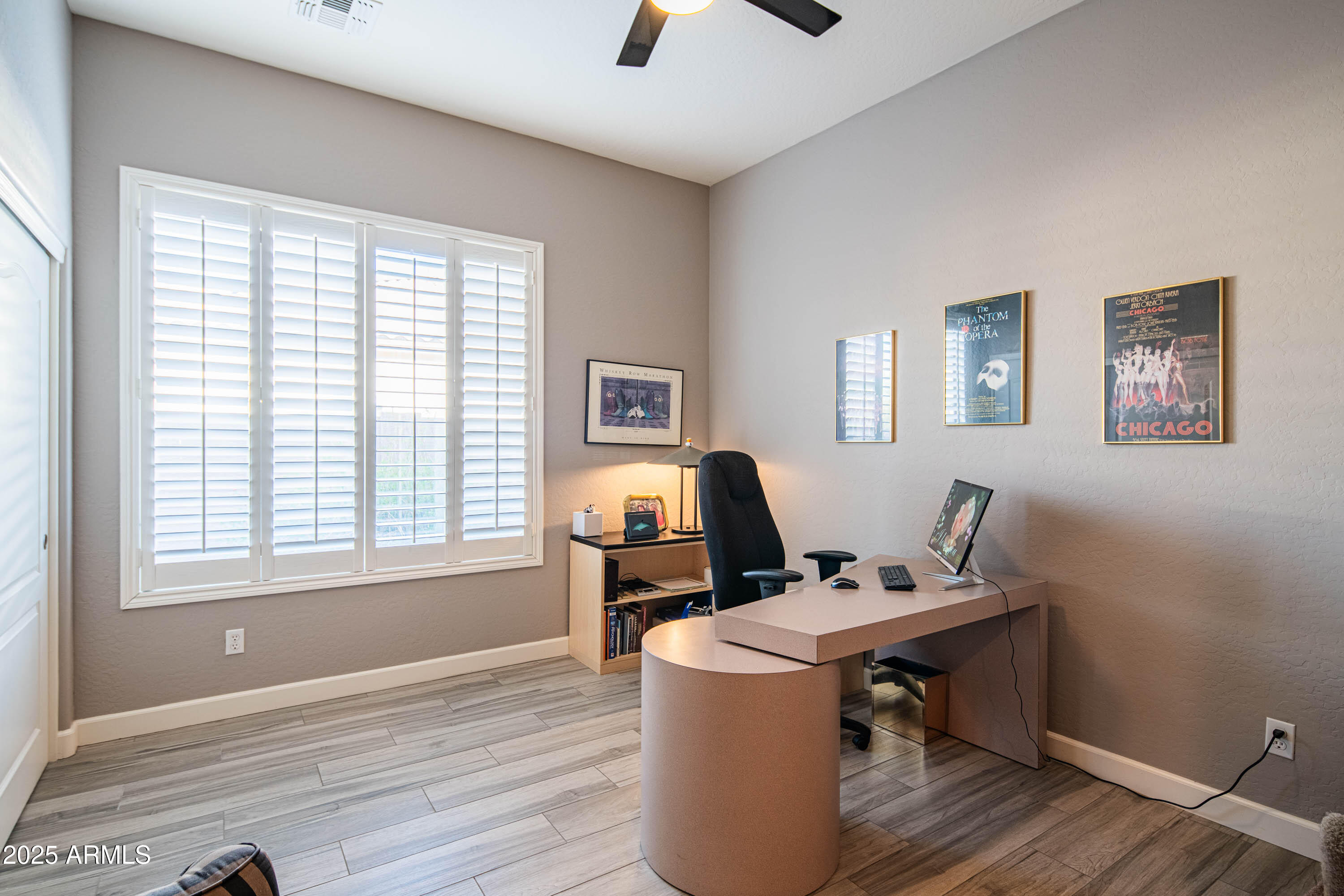 5401 E LONESOME Trail