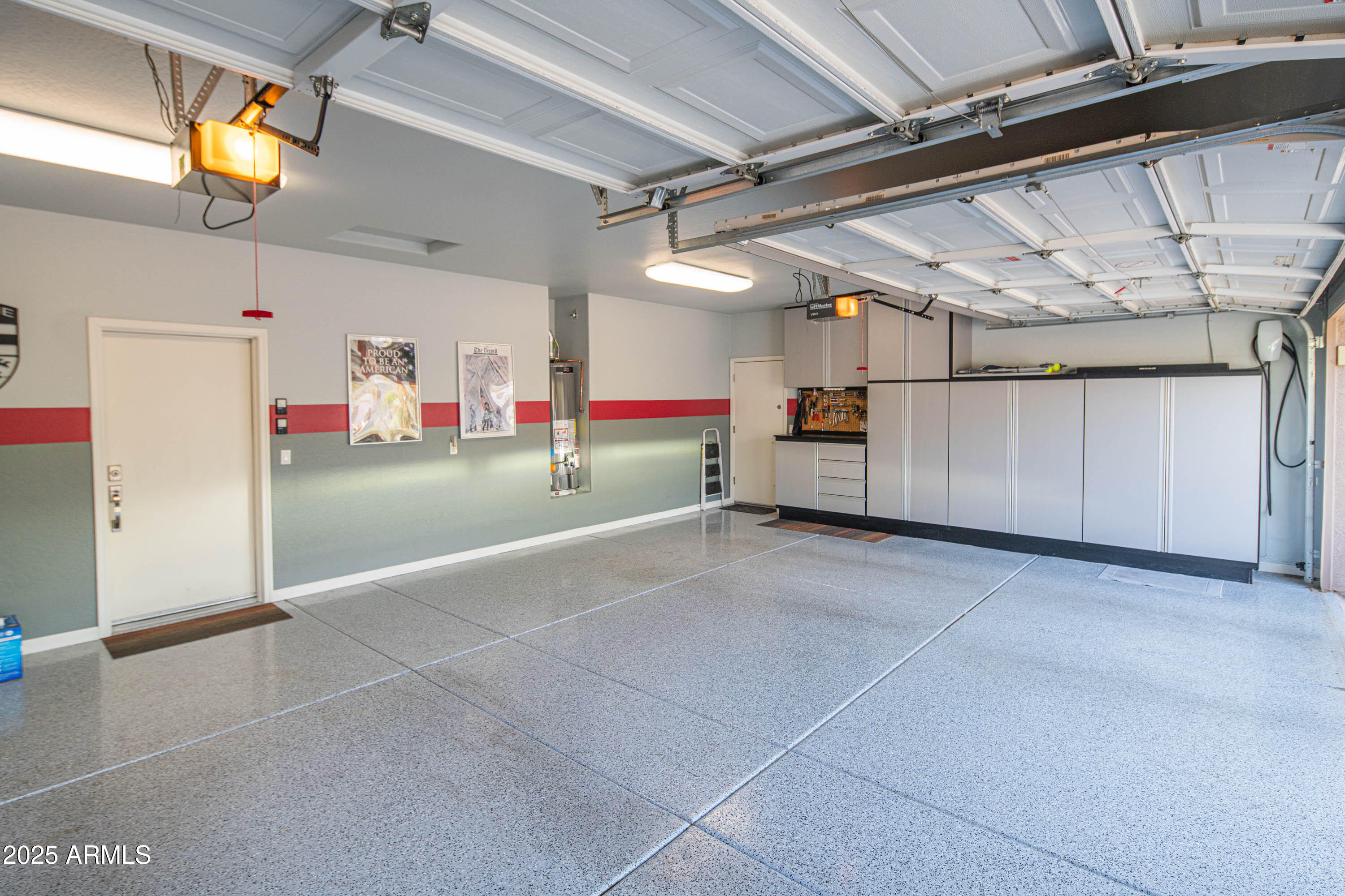 5401 E LONESOME Trail