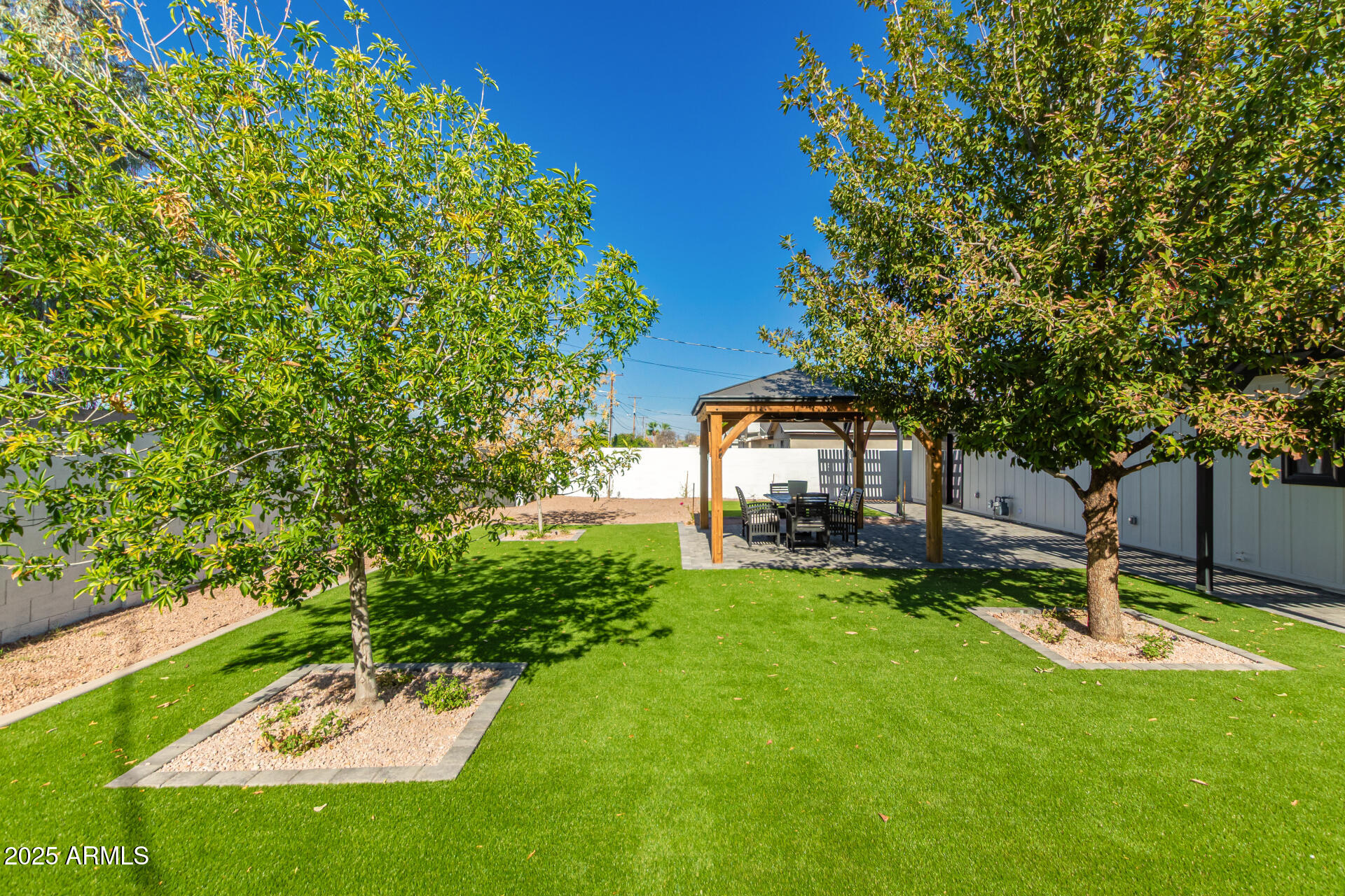 6644 E CULVER Street