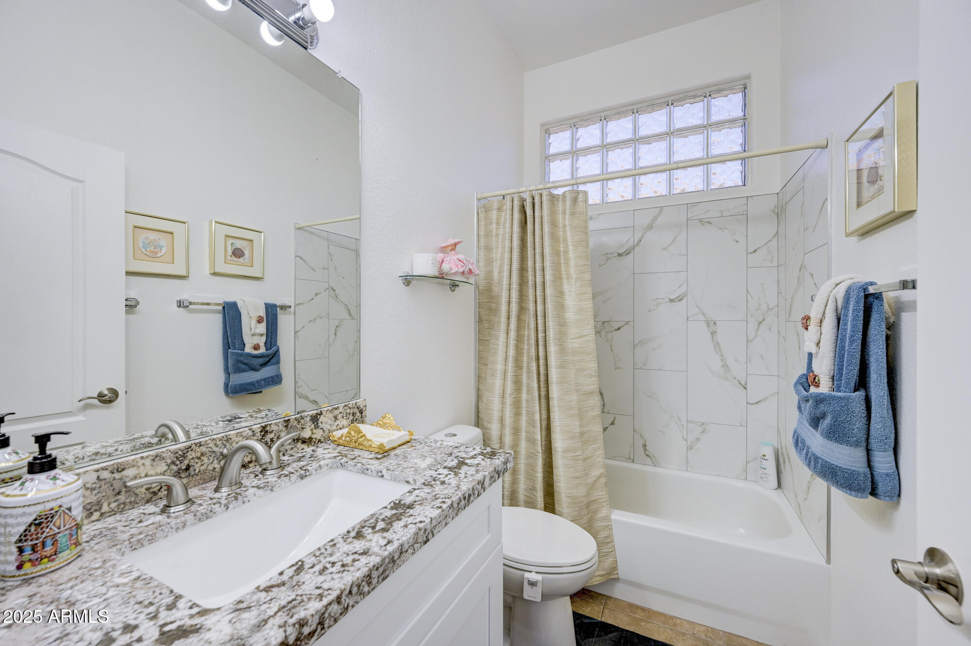 17929 W BUENA VISTA Drive