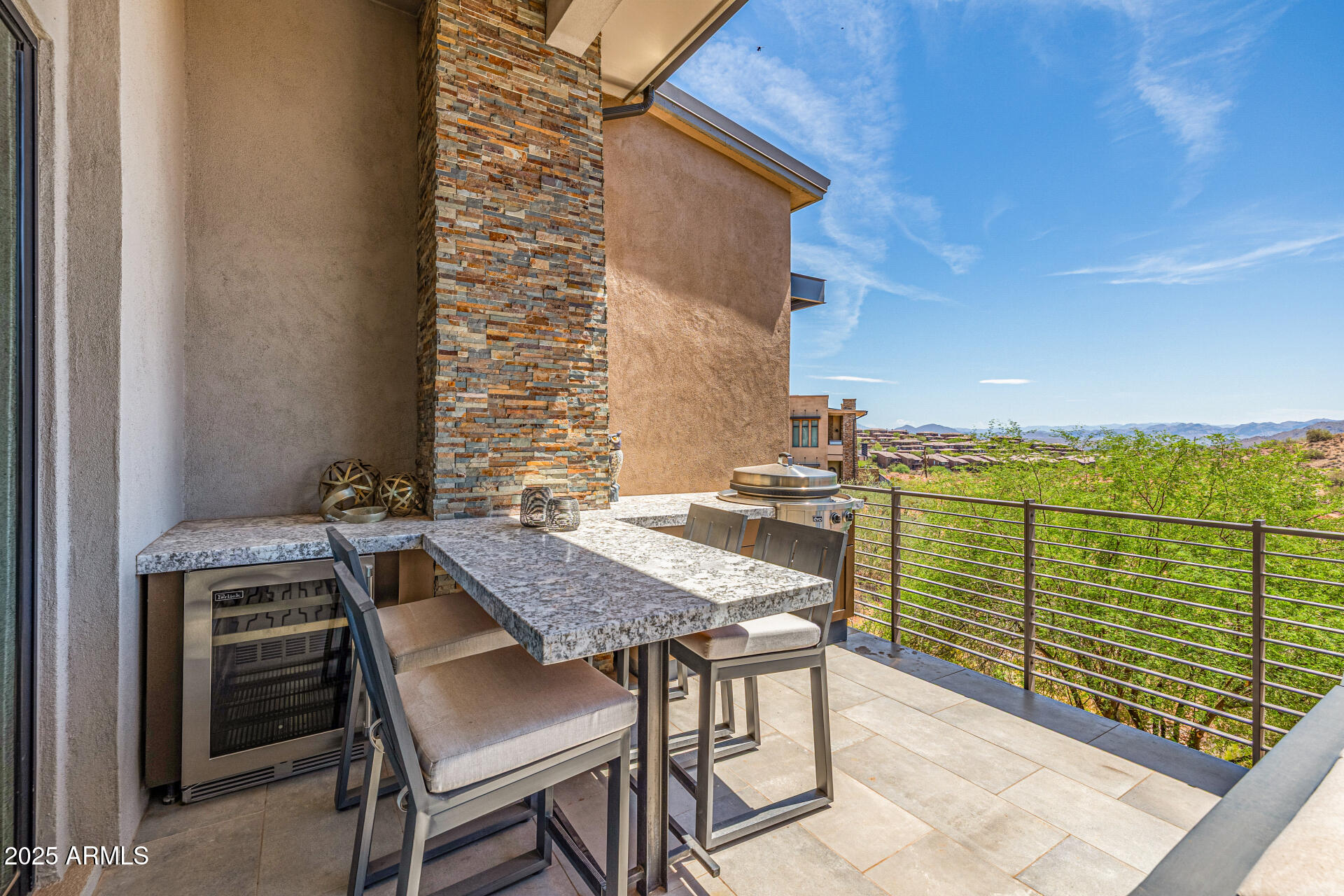 15949 E RIDGESTONE Drive