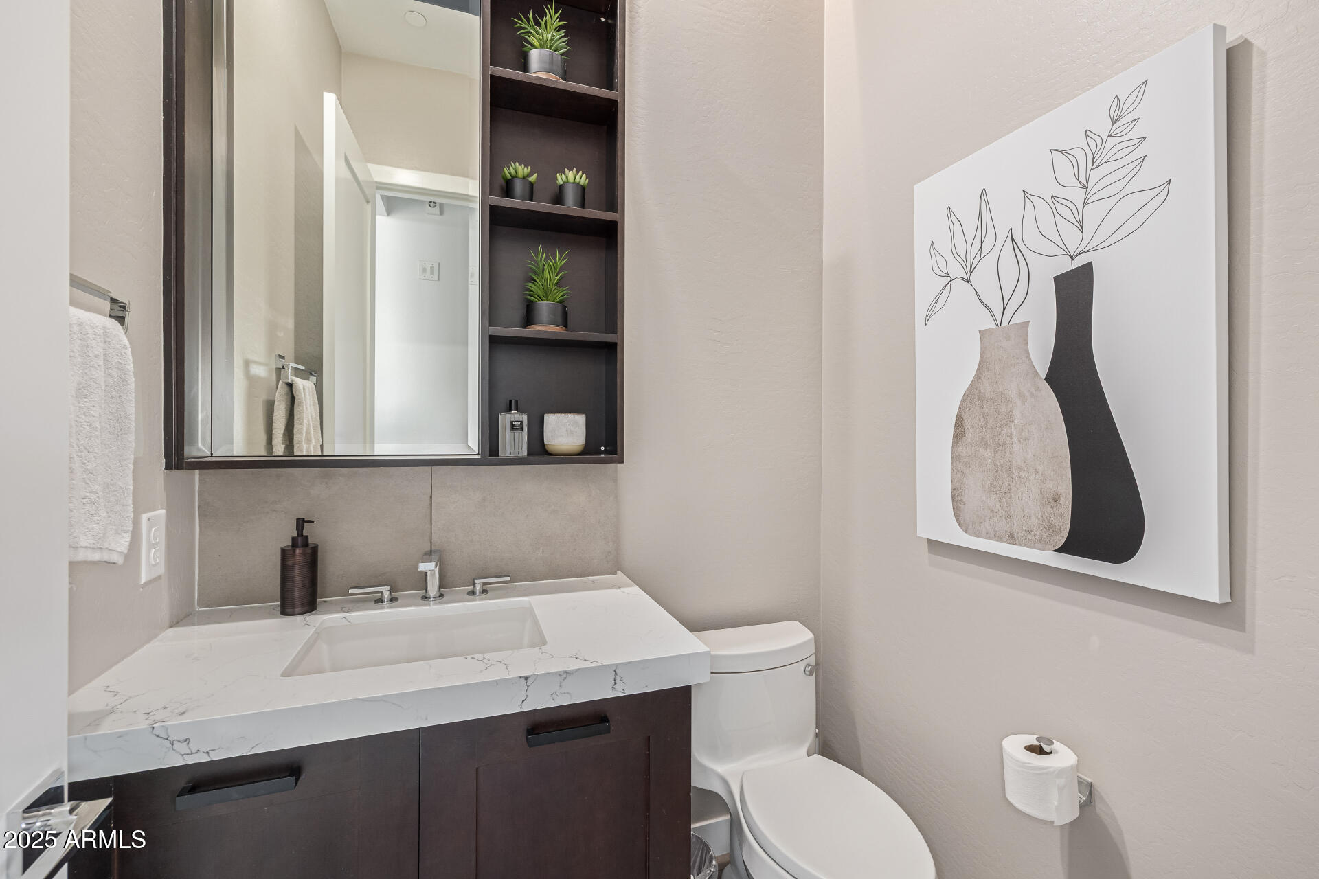 15949 E RIDGESTONE Drive