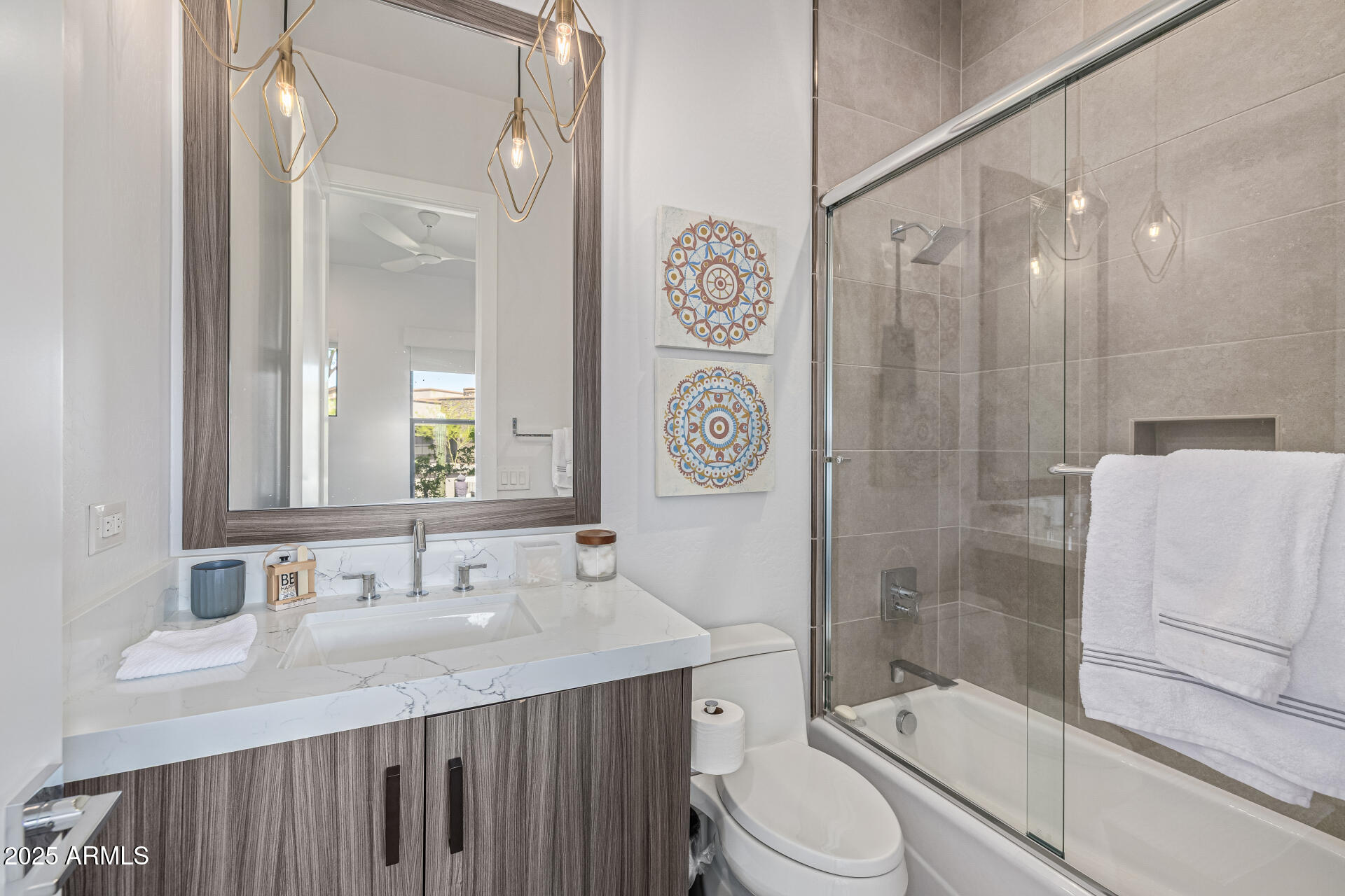 15949 E RIDGESTONE Drive