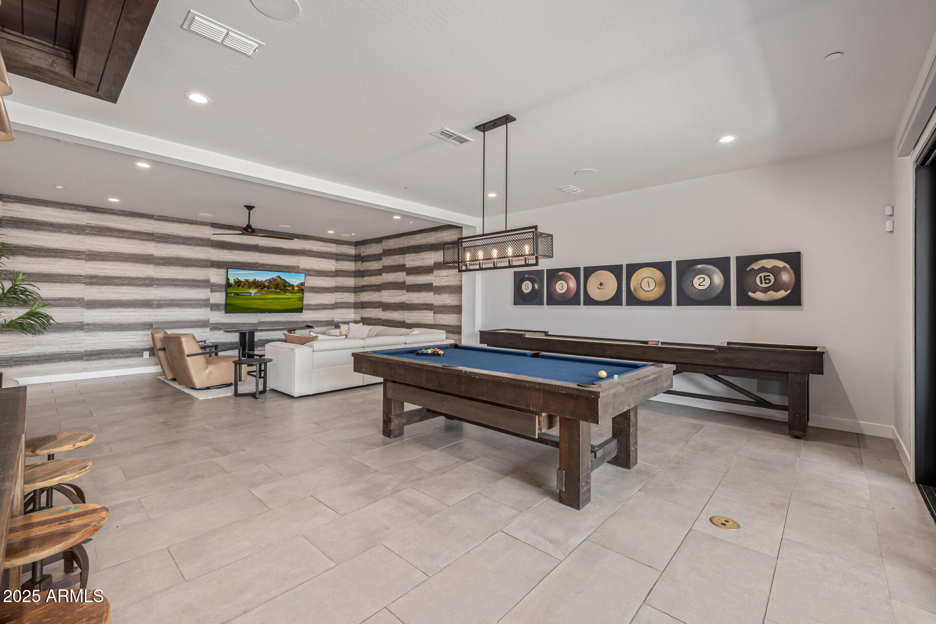 15949 E RIDGESTONE Drive