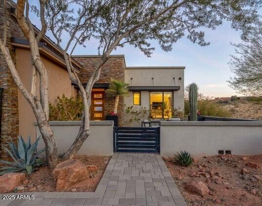 15949 E RIDGESTONE Drive