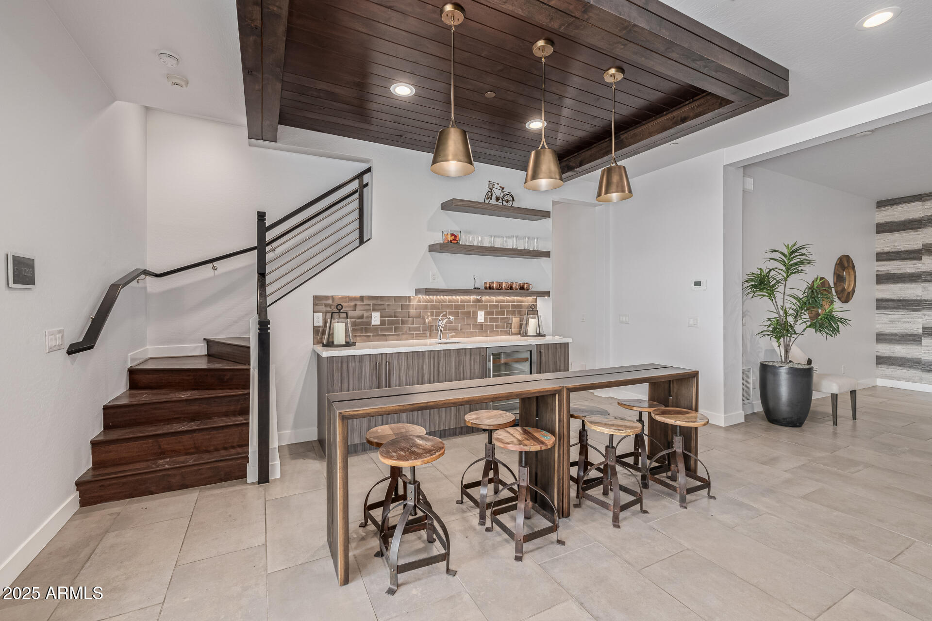 15949 E RIDGESTONE Drive