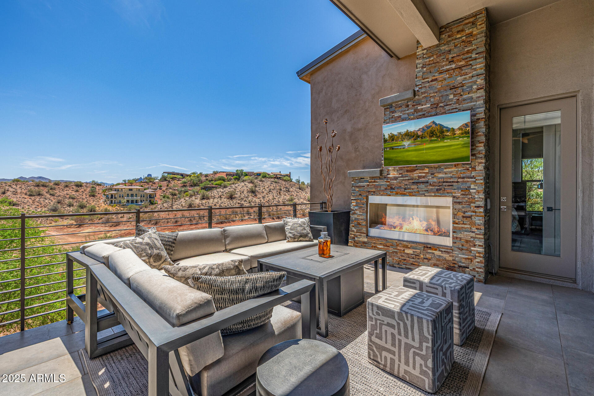 15949 E RIDGESTONE Drive