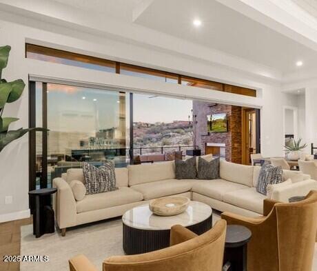 15949 E RIDGESTONE Drive