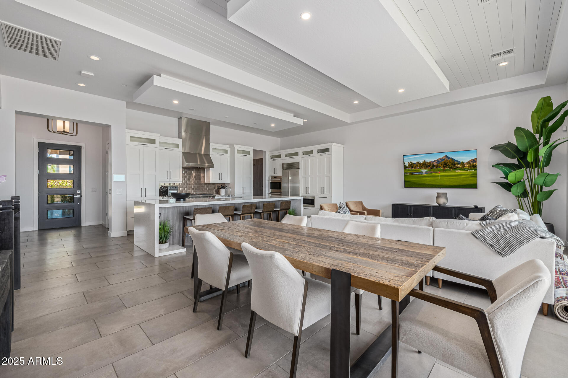 15949 E RIDGESTONE Drive