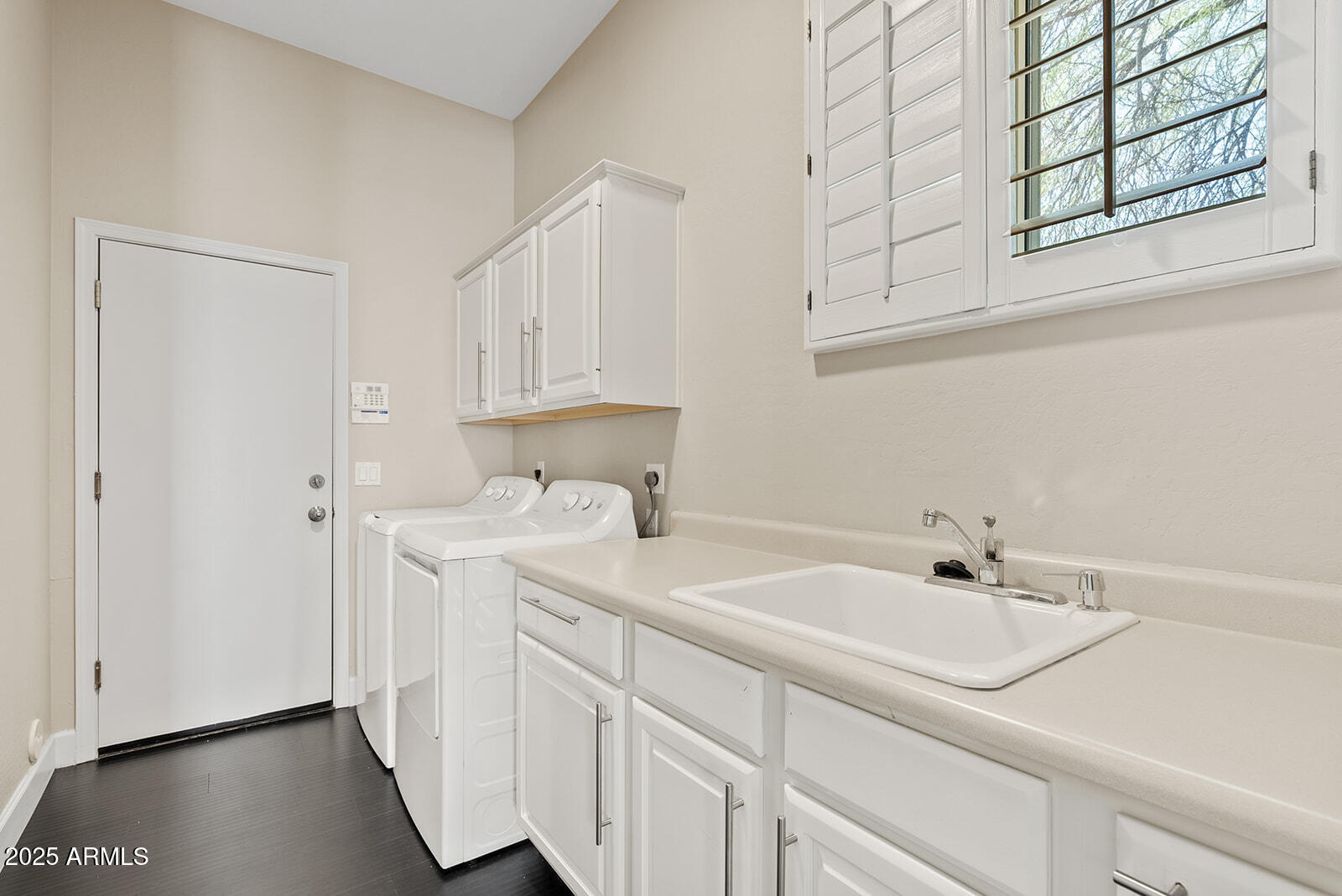 8274 E TAILSPIN Lane