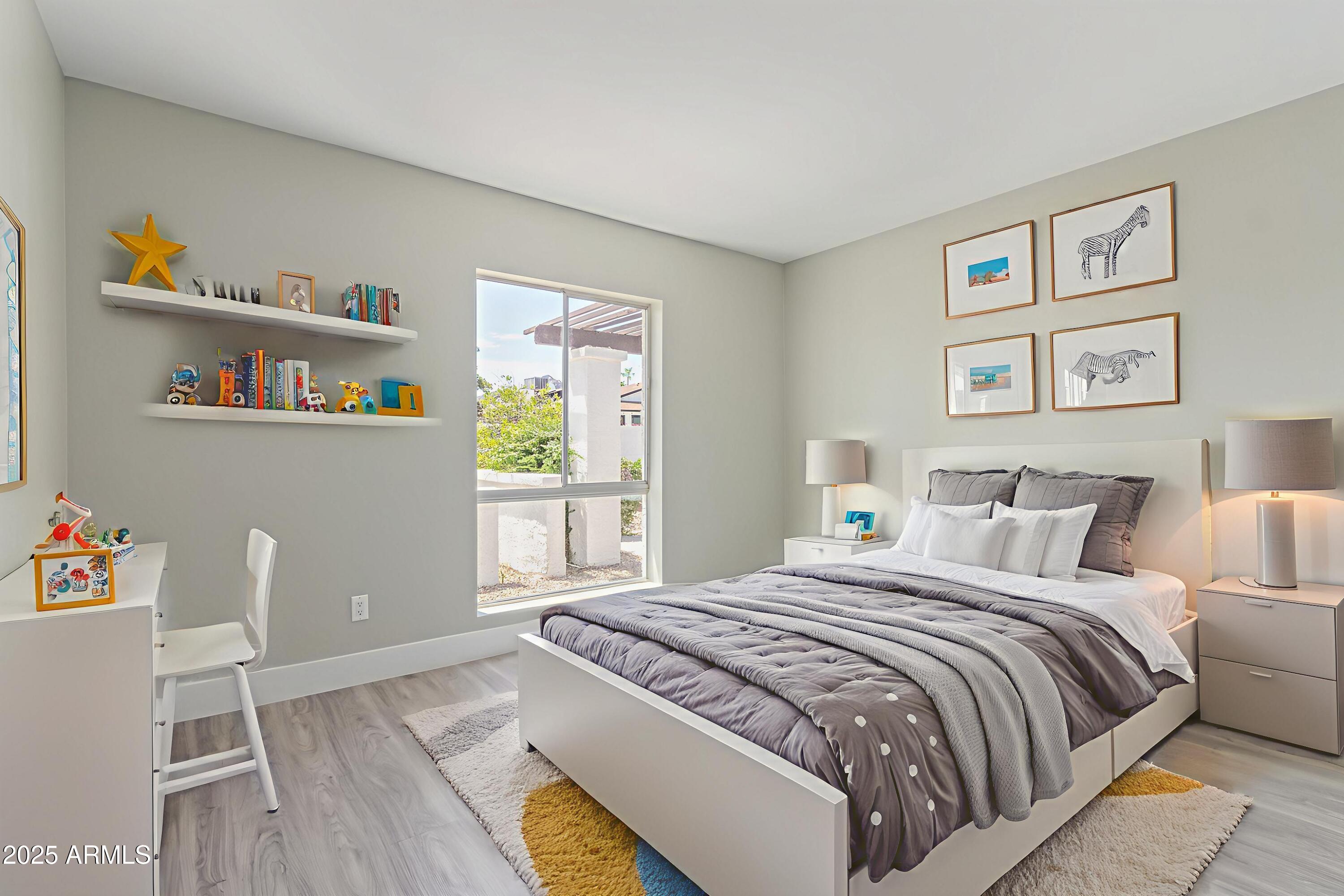 2320 E SHANGRI LA Road