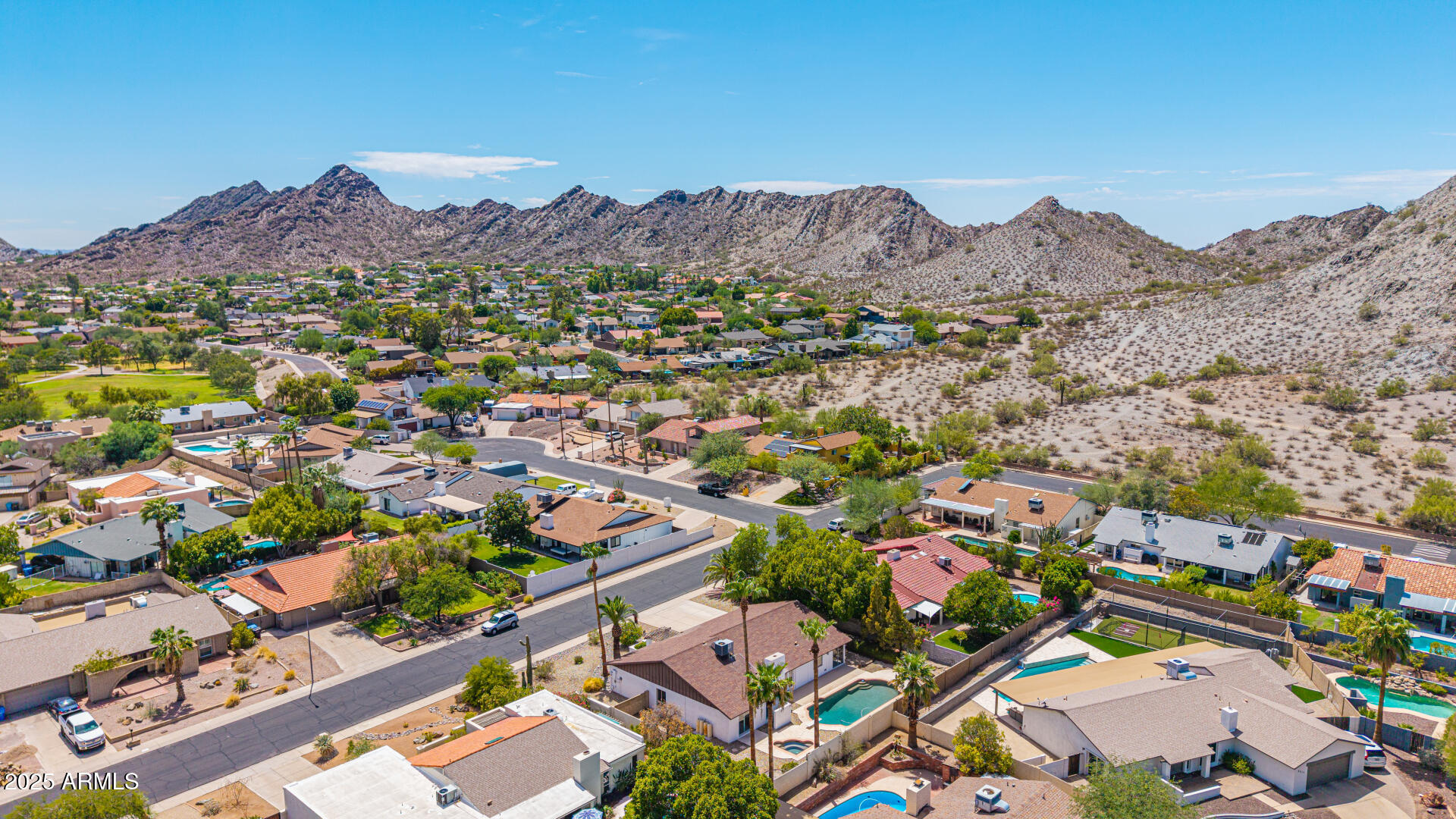 2320 E SHANGRI LA Road