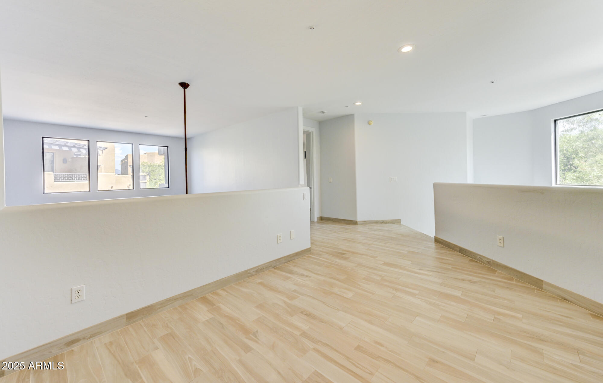 10212 E WHITE FEATHER Lane