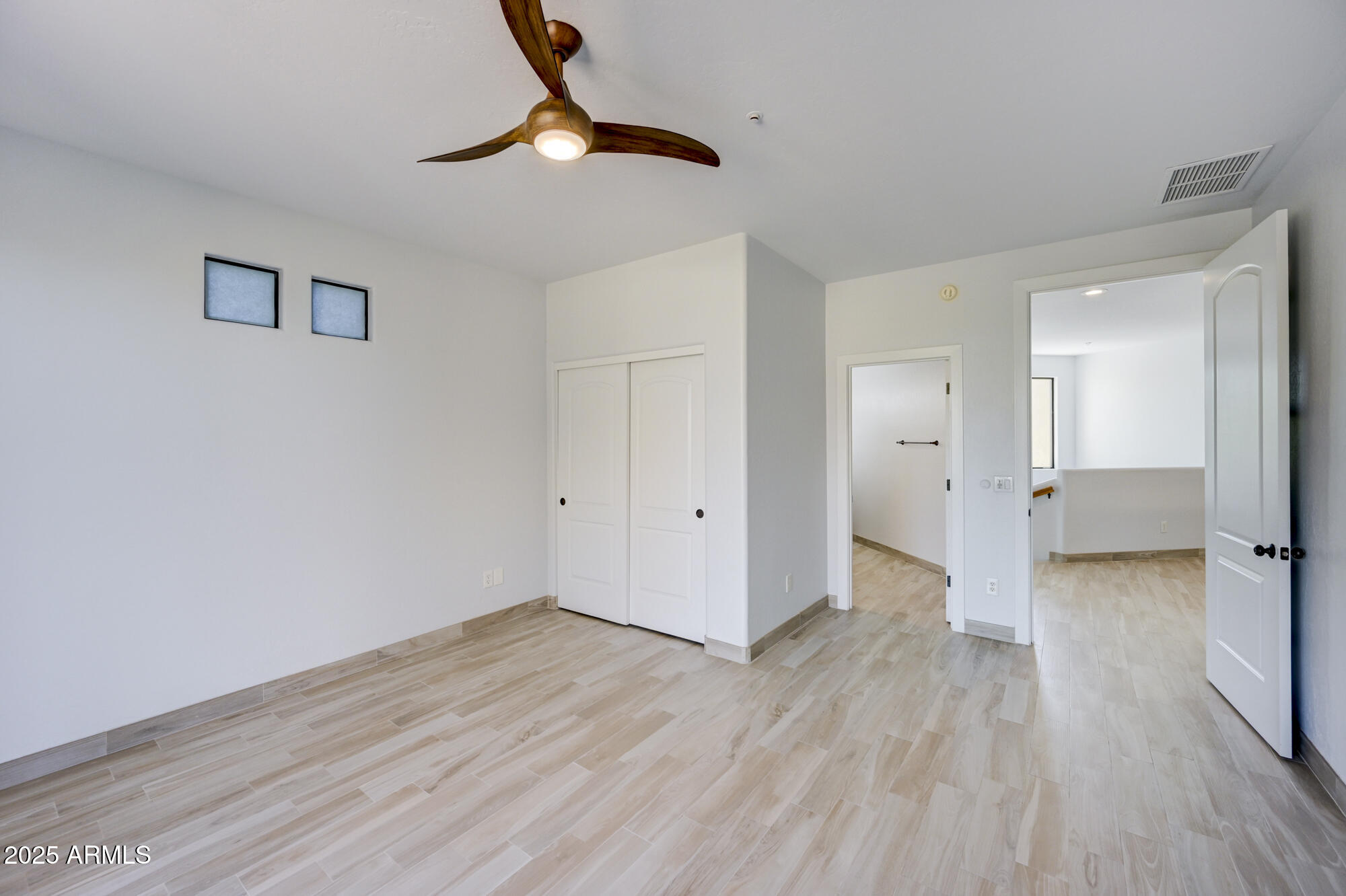 10212 E WHITE FEATHER Lane