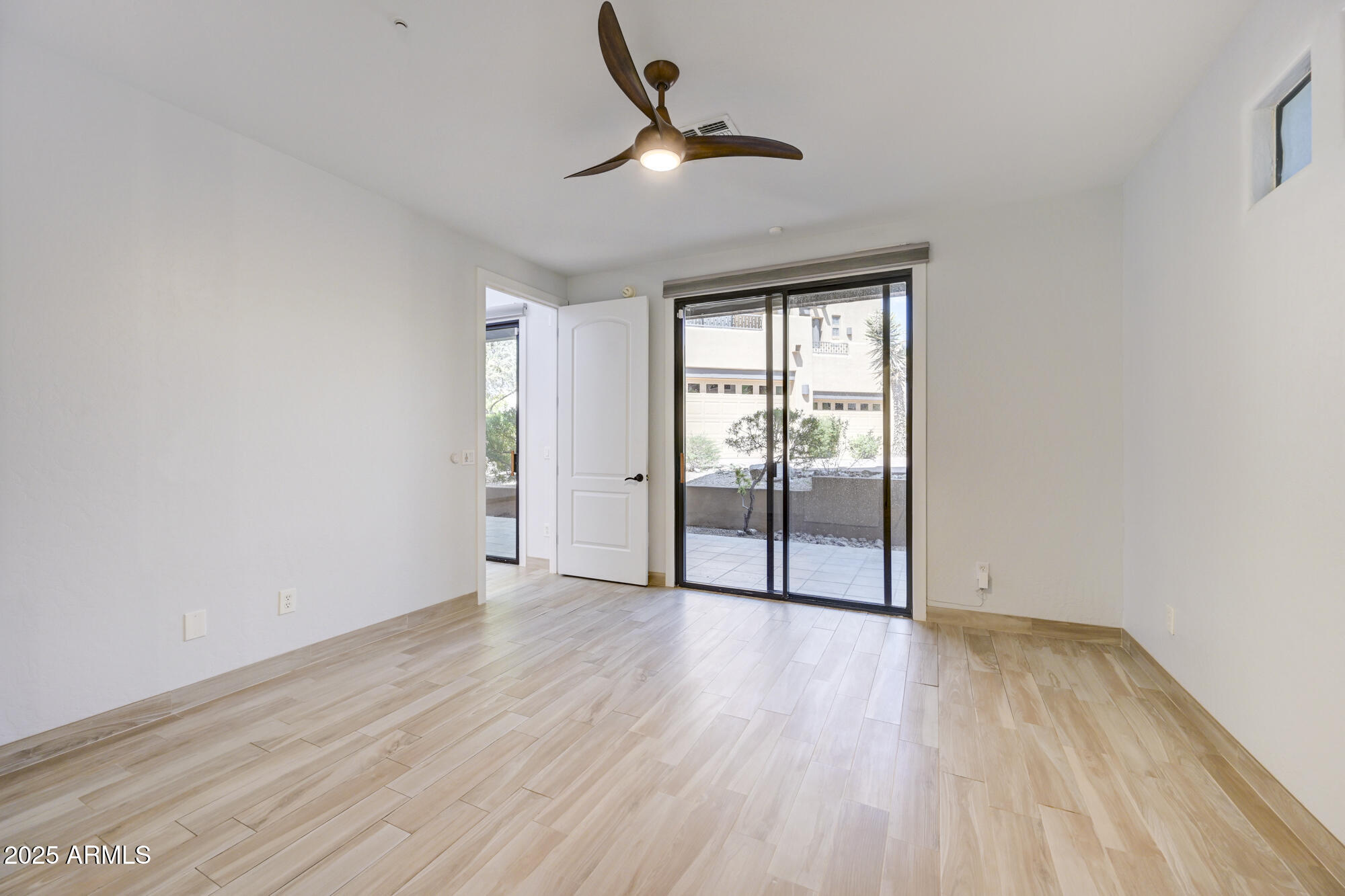 10212 E WHITE FEATHER Lane