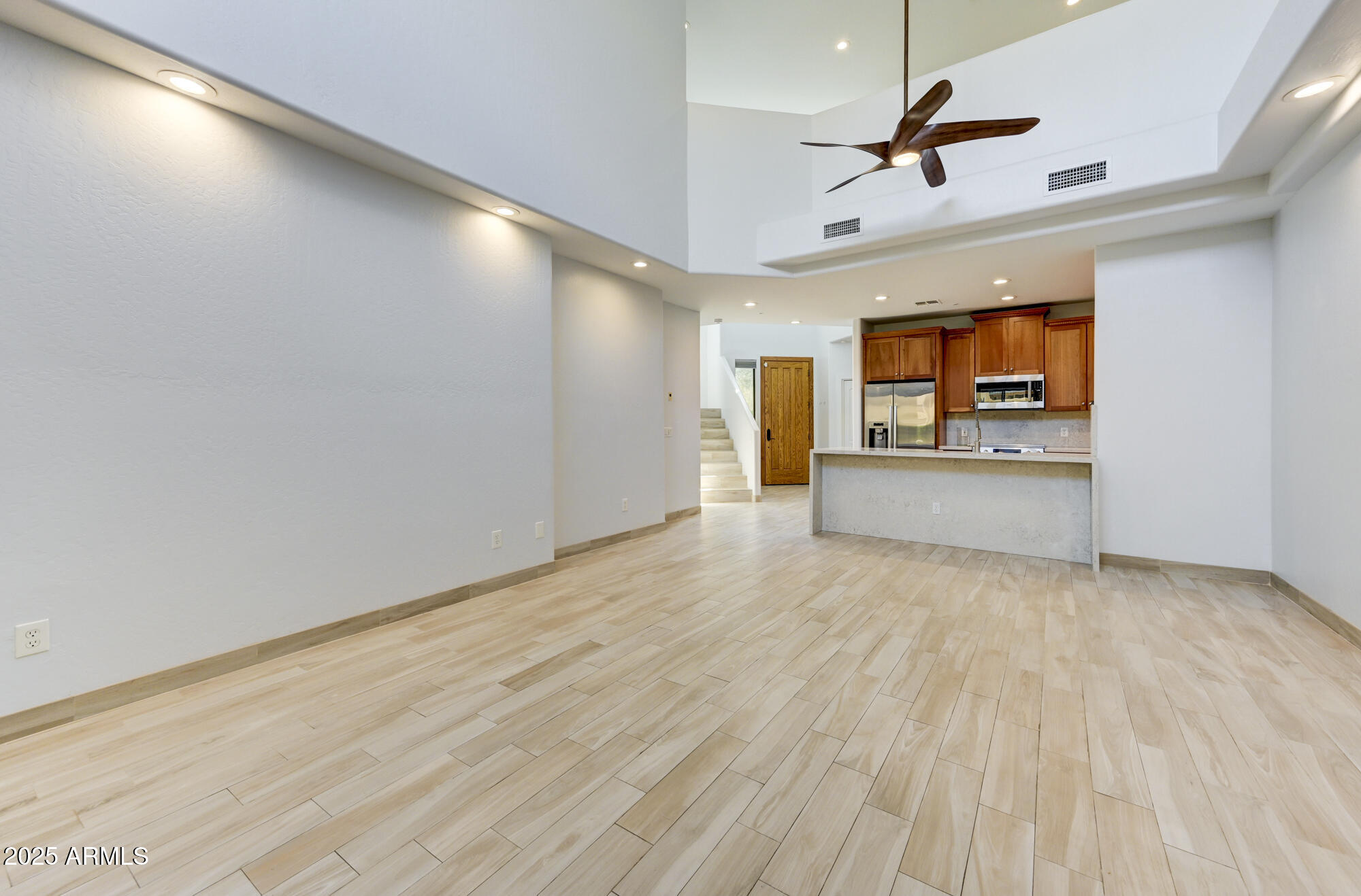 10212 E WHITE FEATHER Lane