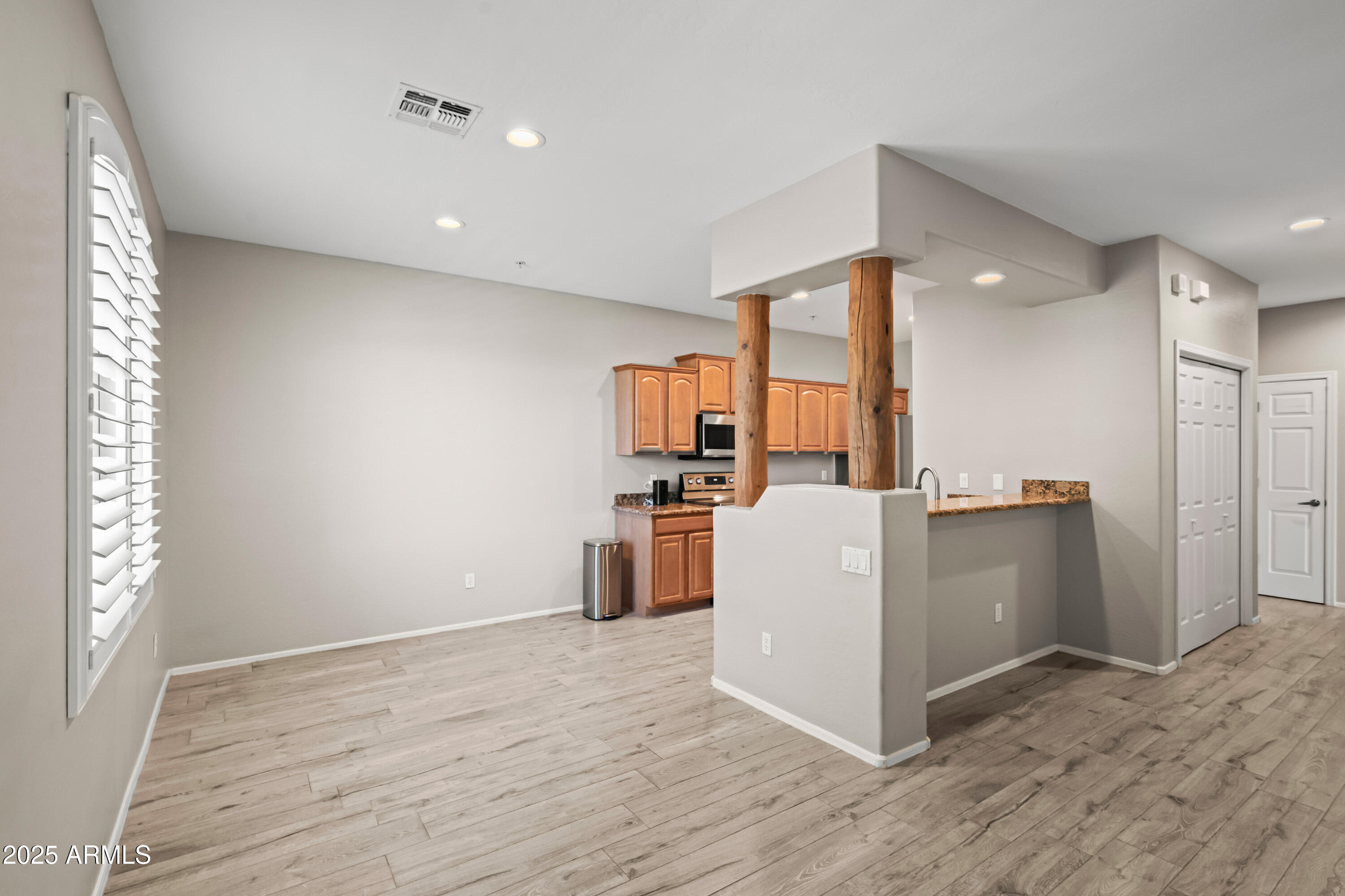 2155 N GRACE Boulevard, 213