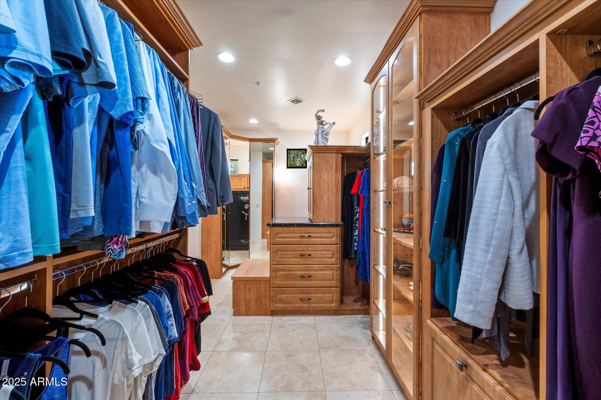 25555 N WRANGLER Road