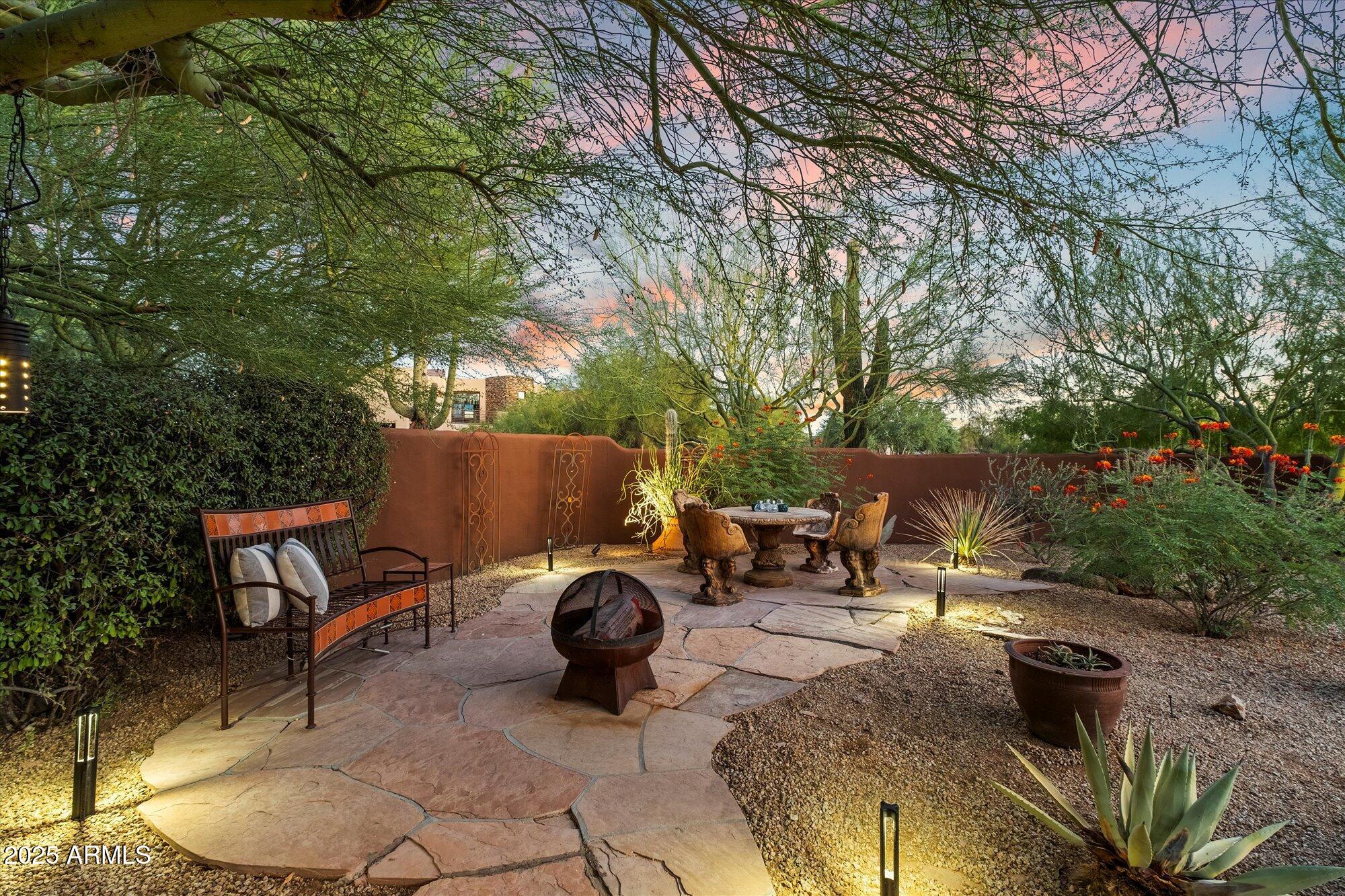 25555 N WRANGLER Road